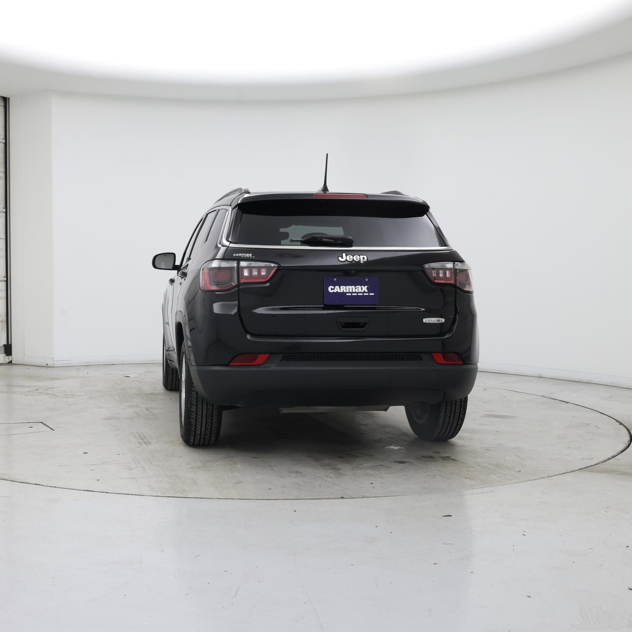 Thumbnail: 2022 Jeep Compass - 6