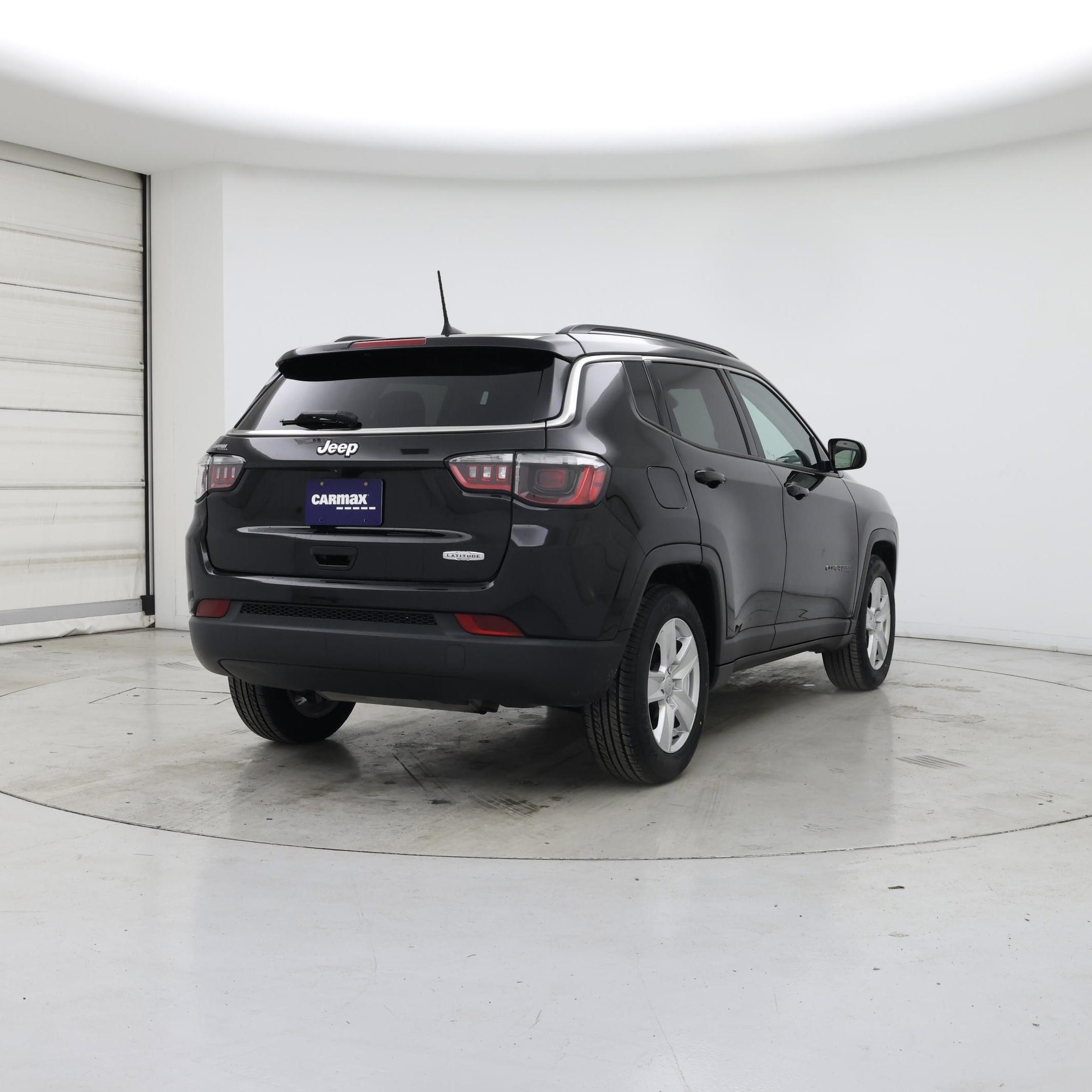 Thumbnail: 2022 Jeep Compass - 8