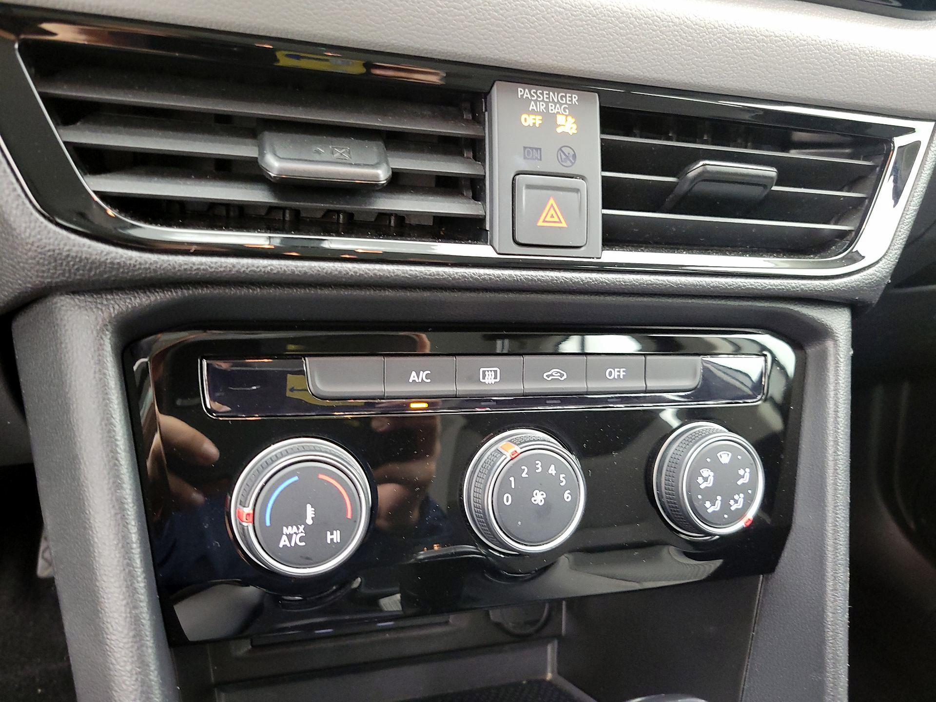 Thumbnail: 2023 Volkswagen Taos - 16