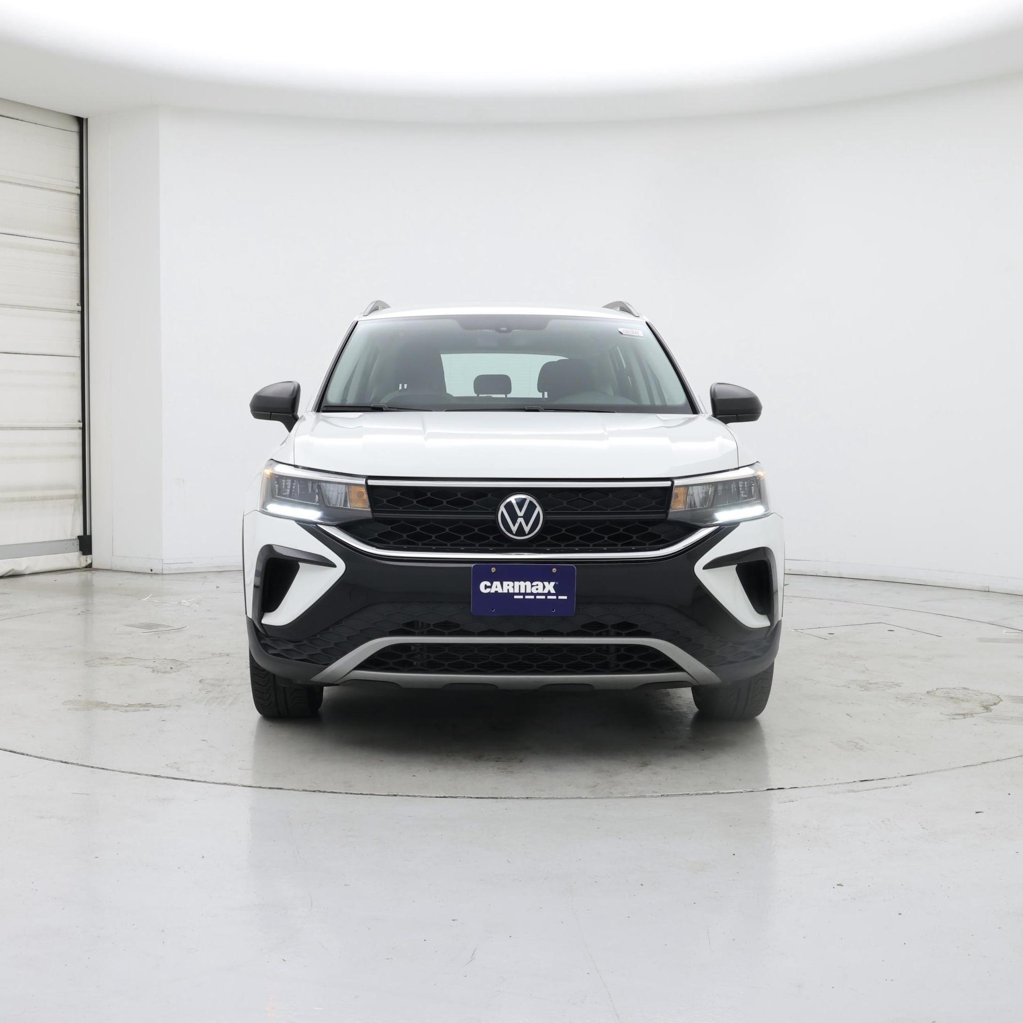 Thumbnail: 2023 Volkswagen Taos - 5