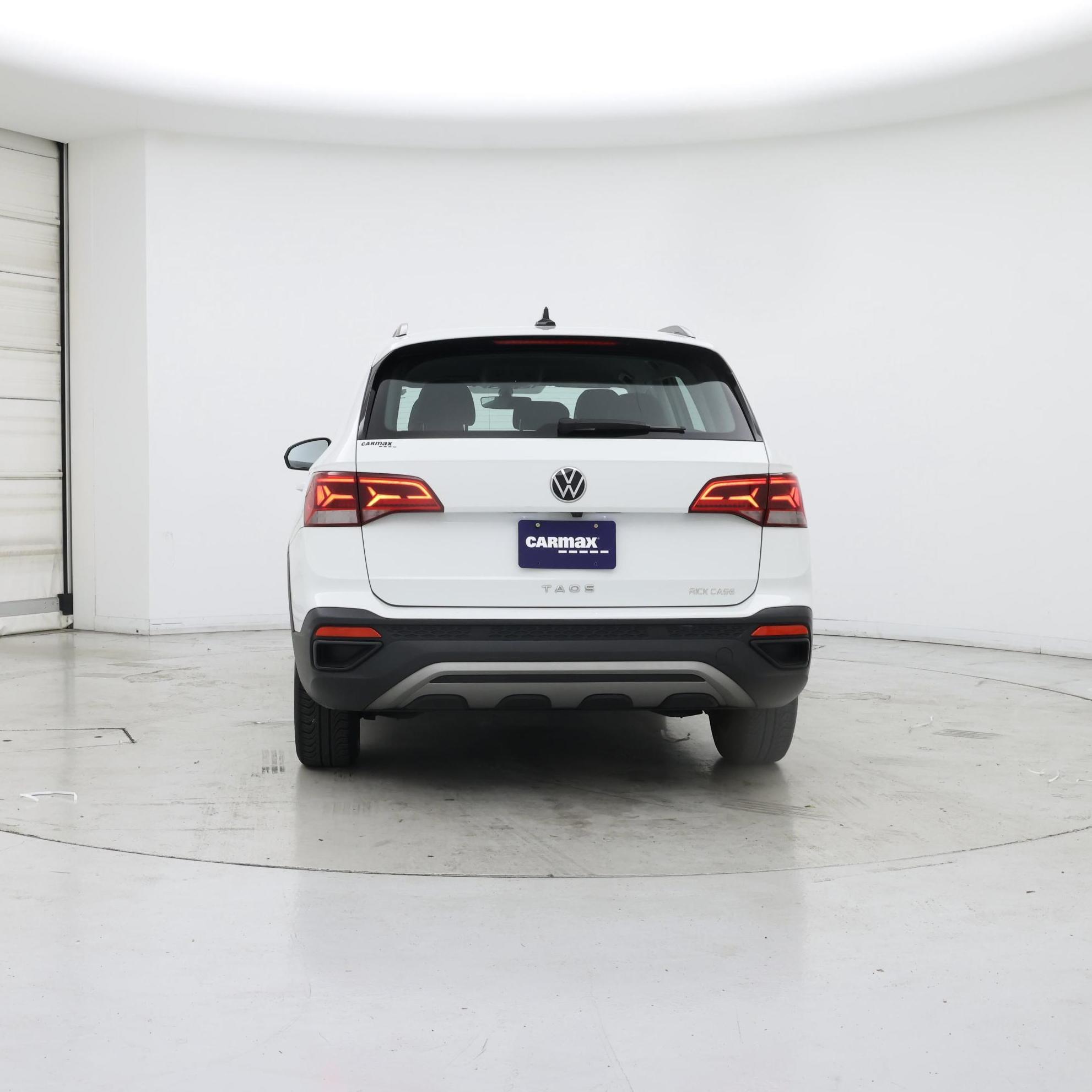 Thumbnail: 2023 Volkswagen Taos - 6