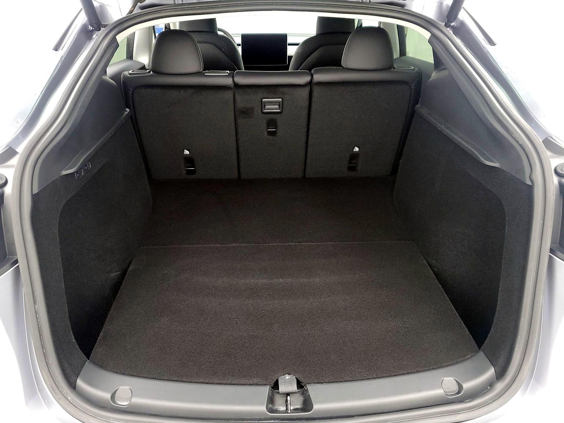 Thumbnail: 2024 Tesla Model Y - 19