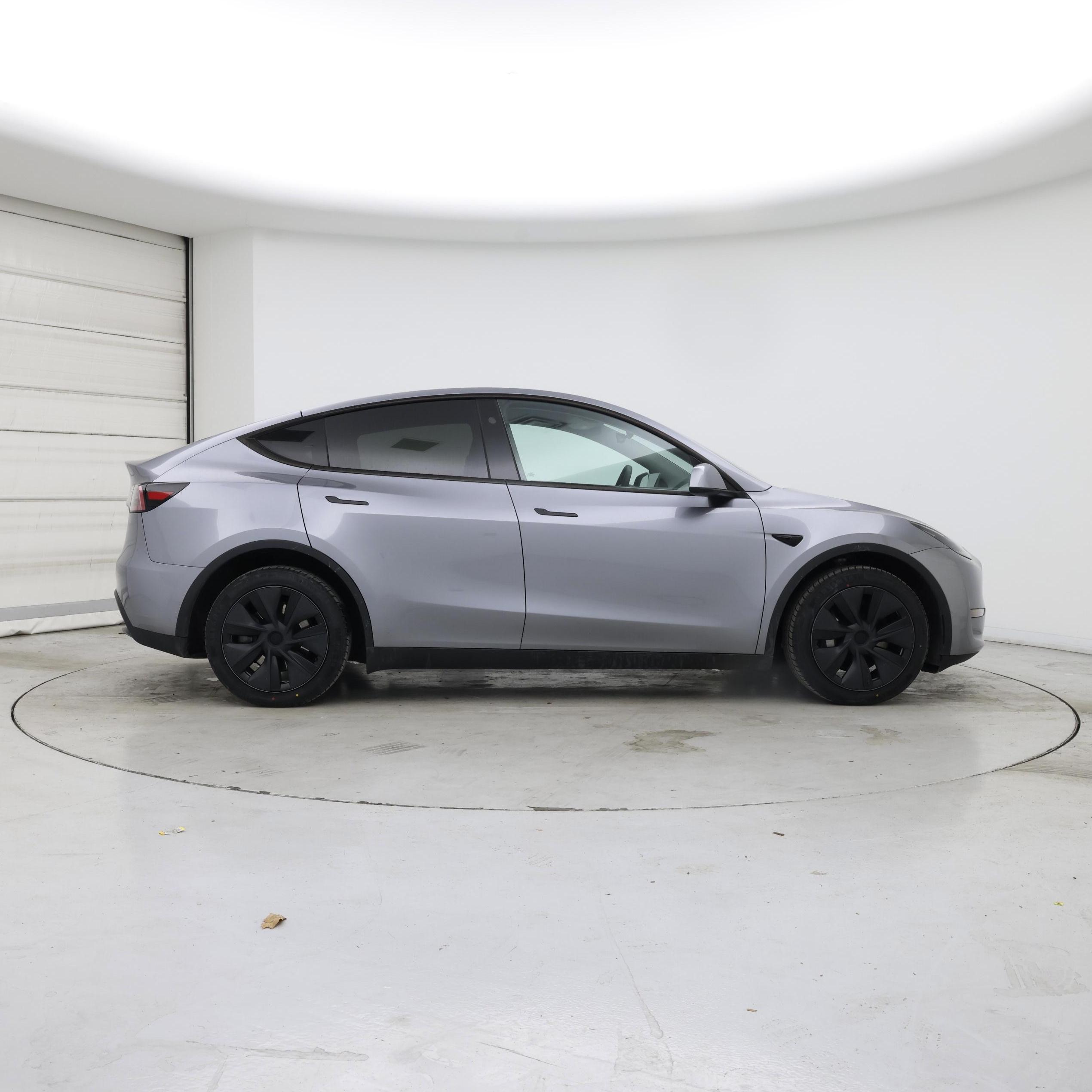 Thumbnail: 2024 Tesla Model Y - 7