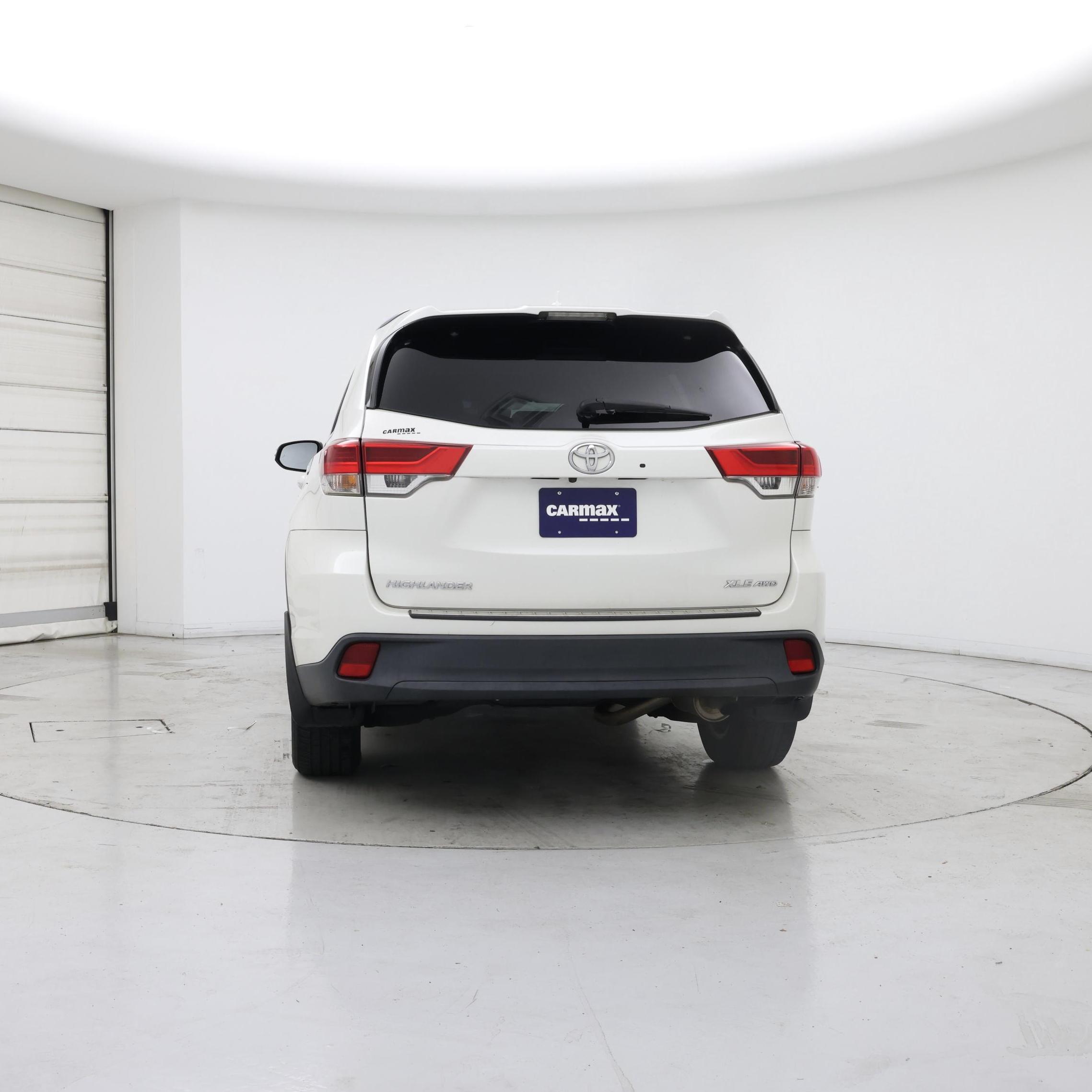Thumbnail: 2018 Toyota Highlander - 6