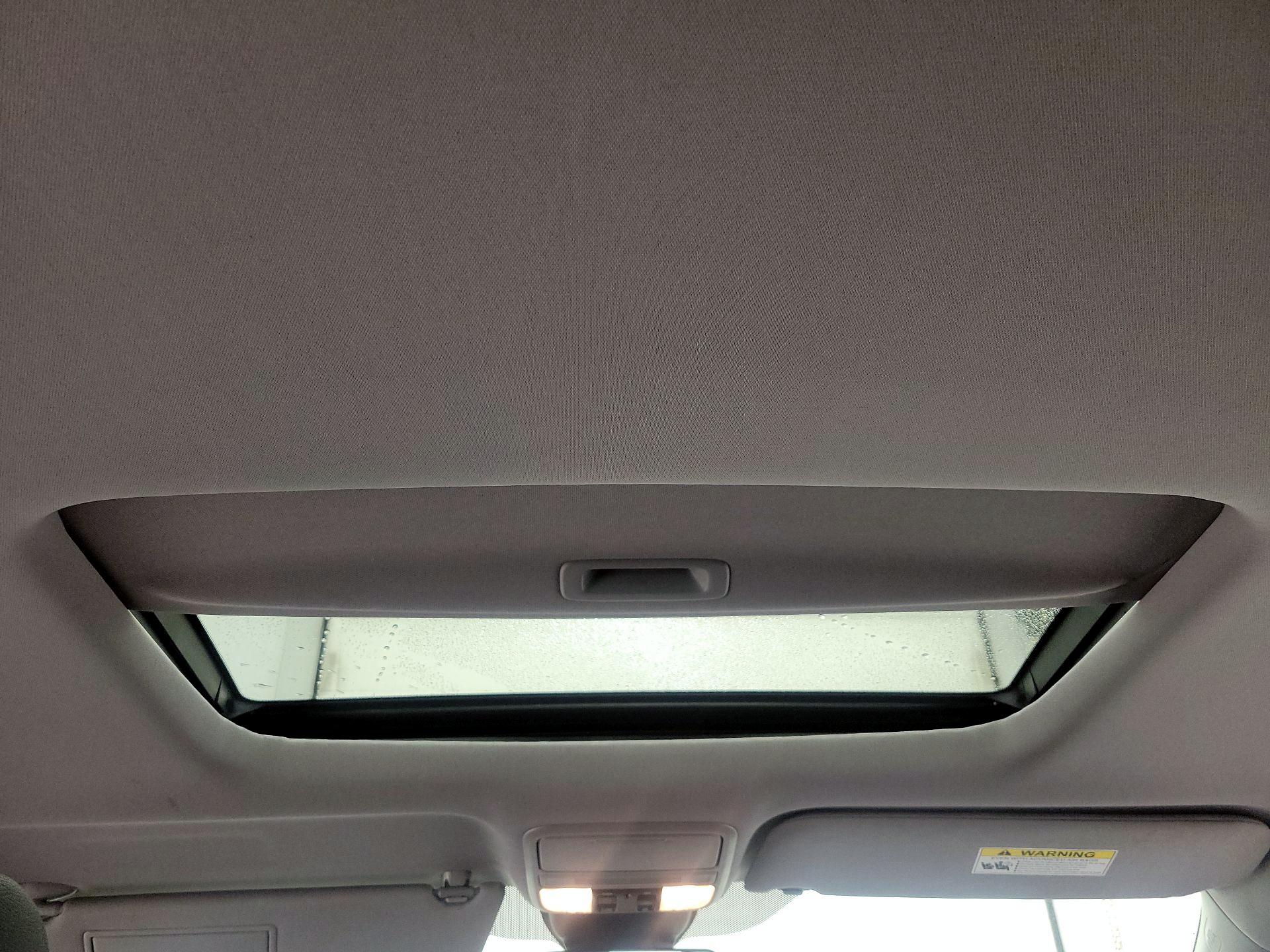 Thumbnail: 2023 Honda Odyssey - 19