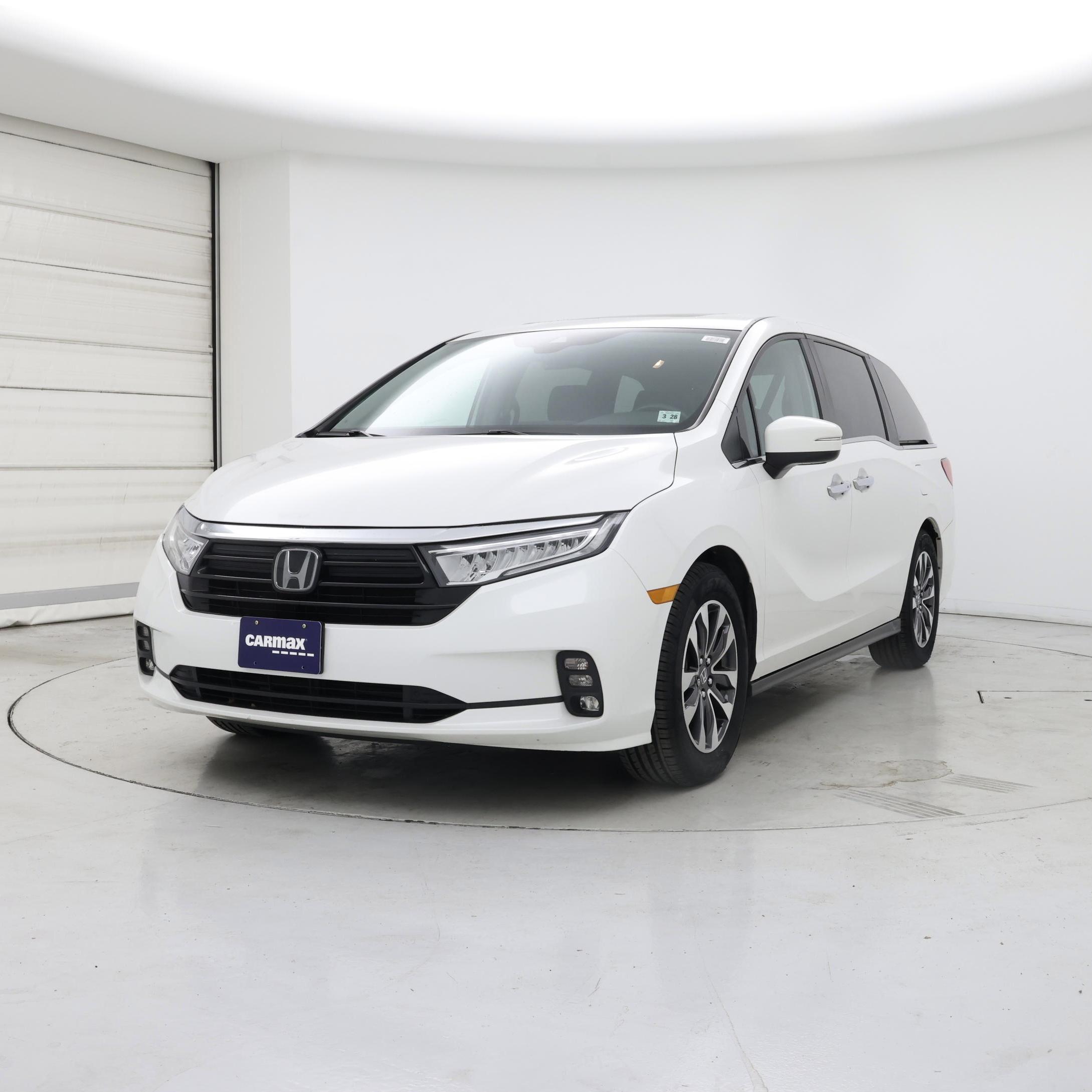 Thumbnail: 2023 Honda Odyssey - 4