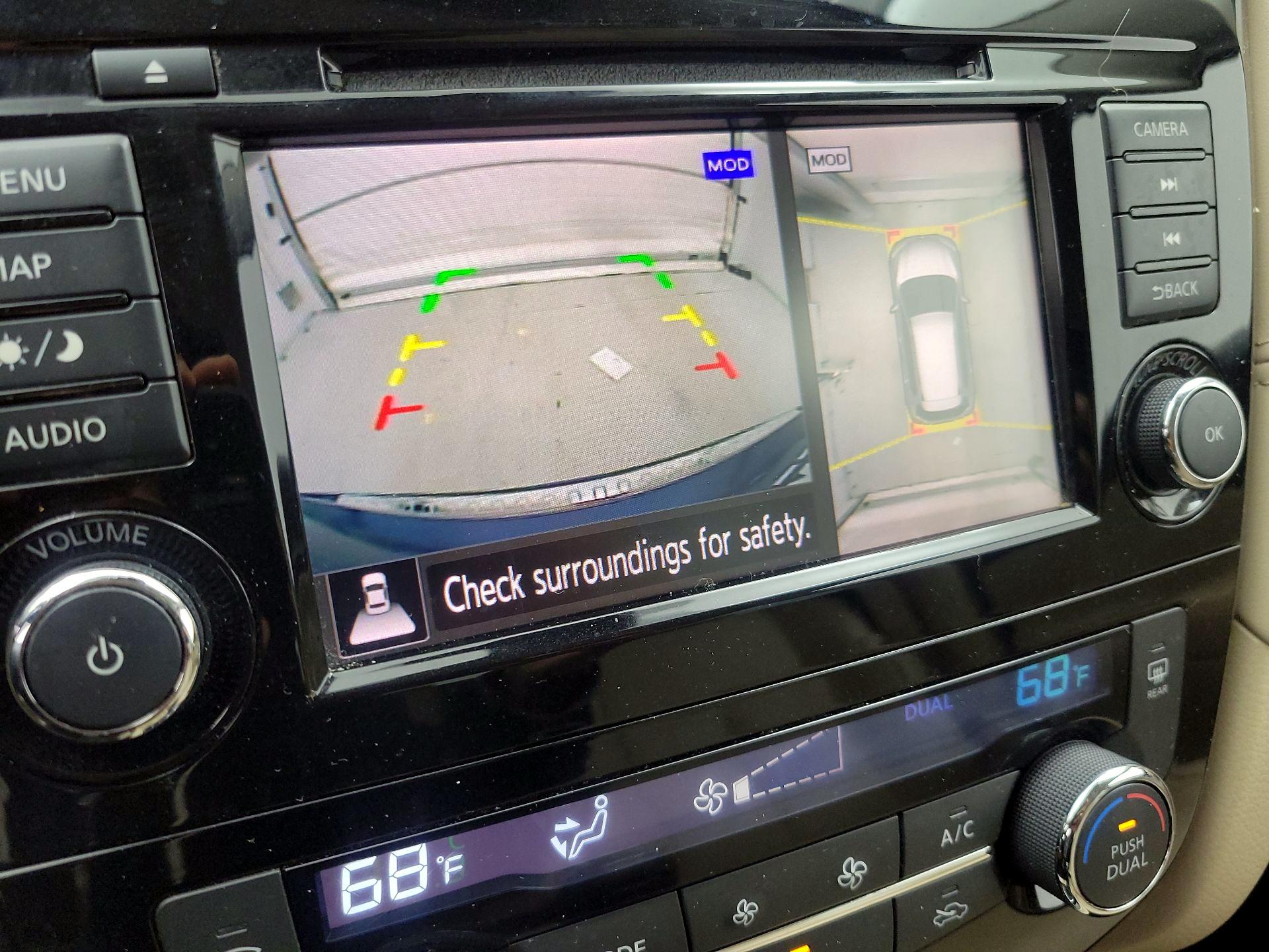 Thumbnail: 2018 Nissan Rogue - 15