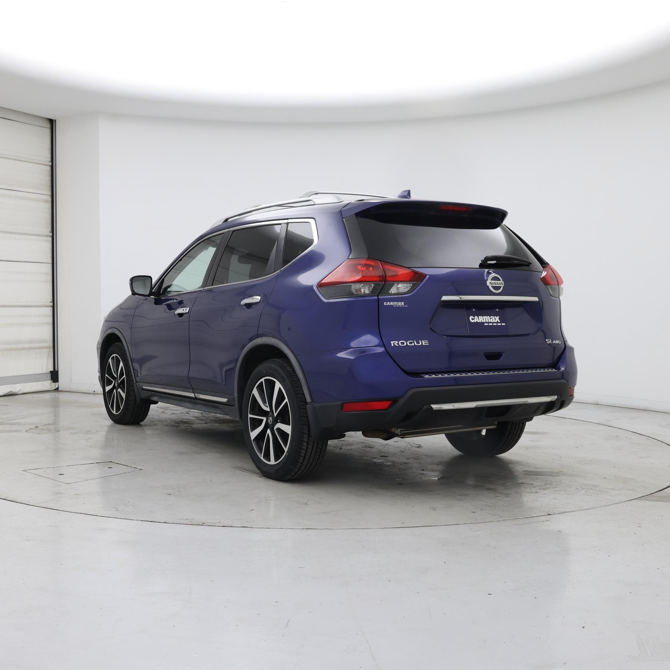 Thumbnail: 2018 Nissan Rogue - 2