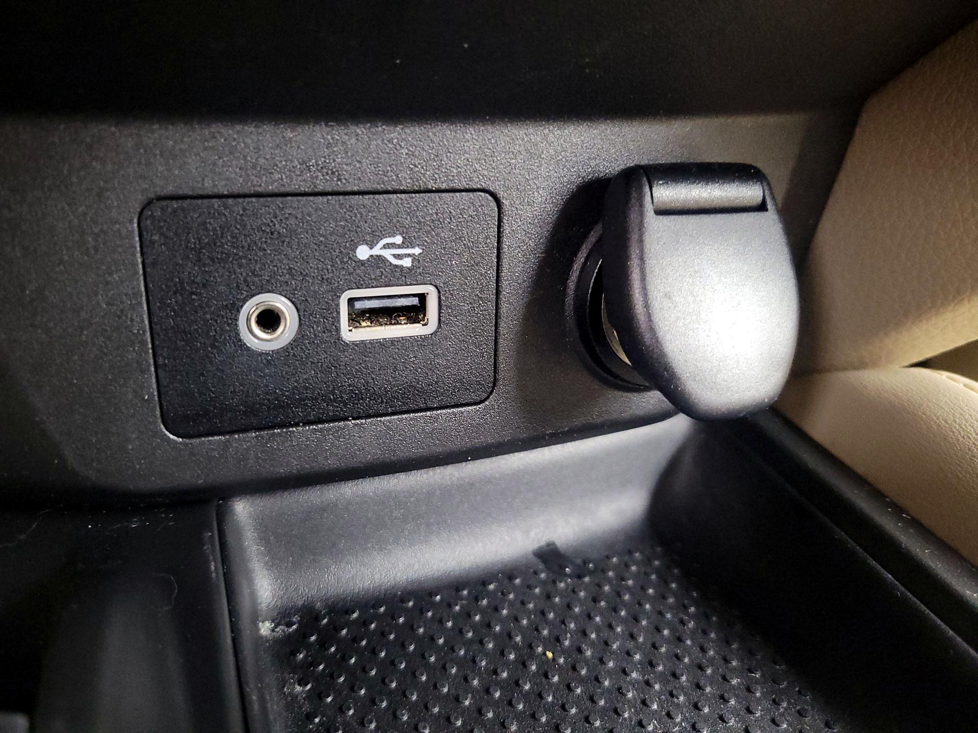 Thumbnail: 2018 Nissan Rogue - 19