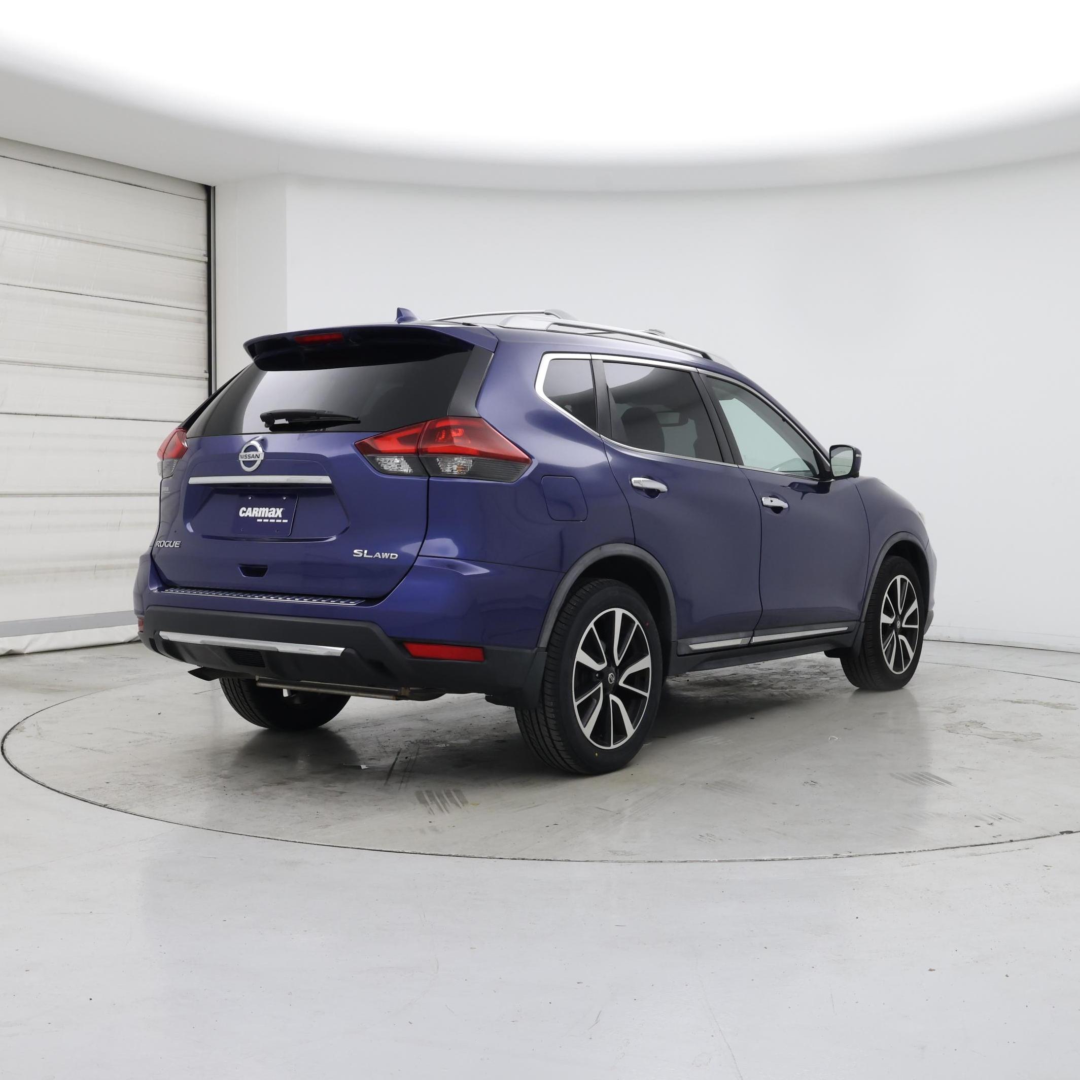 Thumbnail: 2018 Nissan Rogue - 8