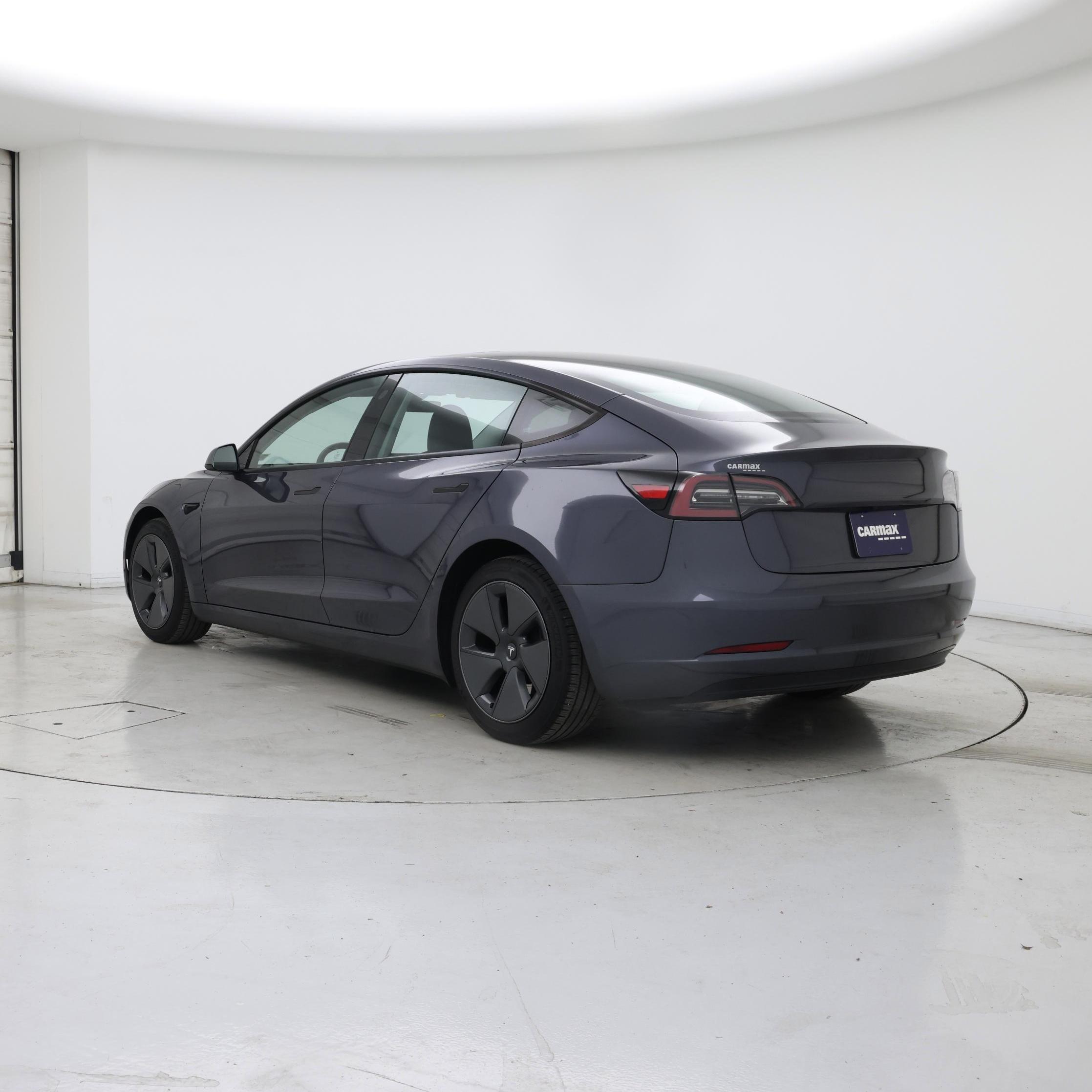 Thumbnail: 2023 Tesla Model 3 - 2