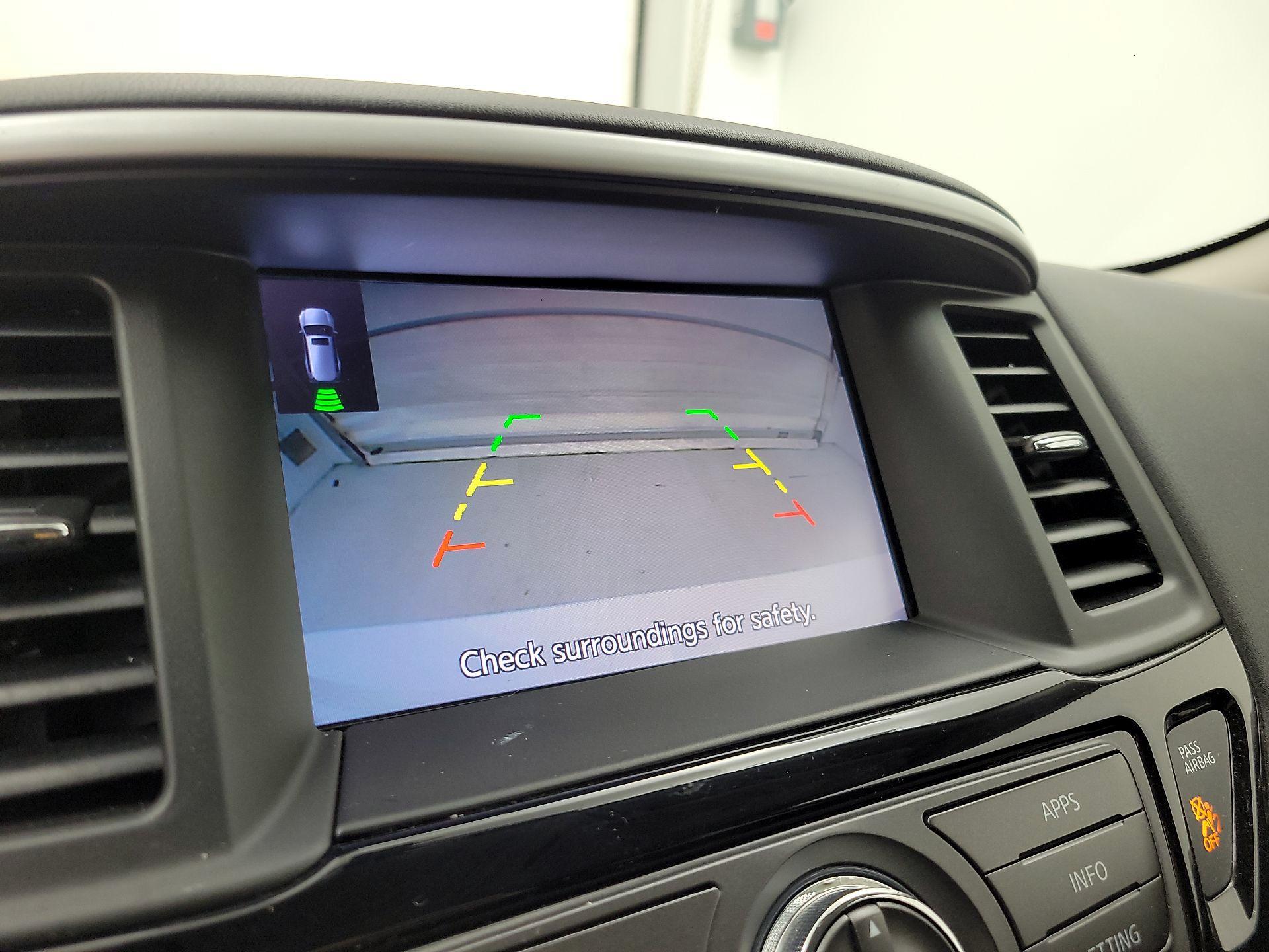 Thumbnail: 2019 Nissan Pathfinder - 14