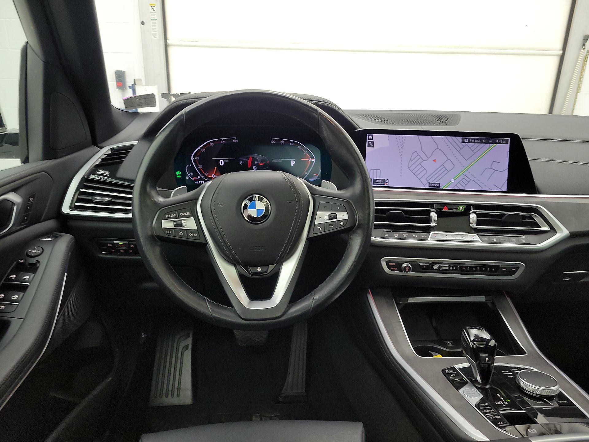 Thumbnail: 2022 BMW X5 - 10