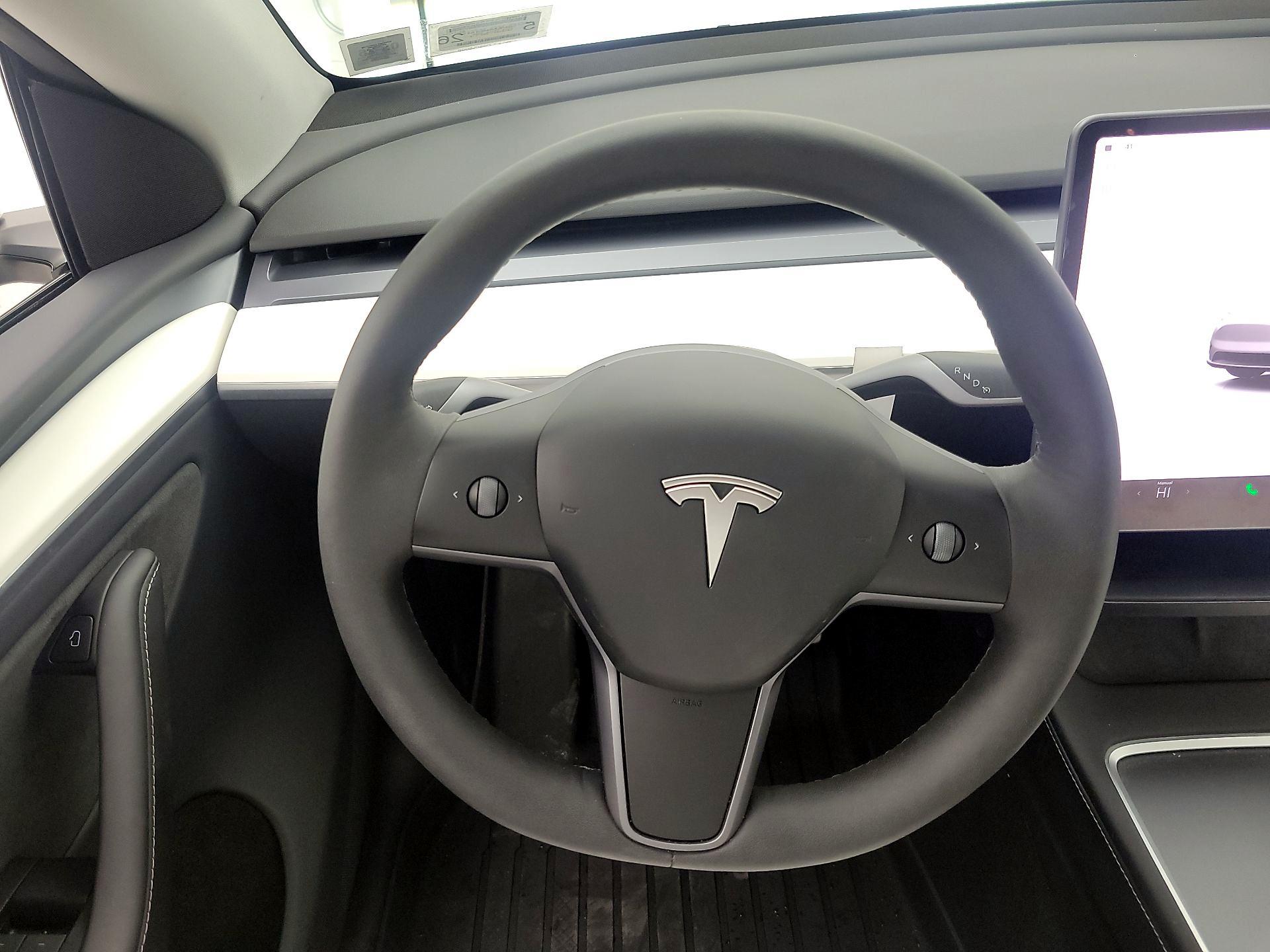 Thumbnail: 2024 Tesla Model Y - 10