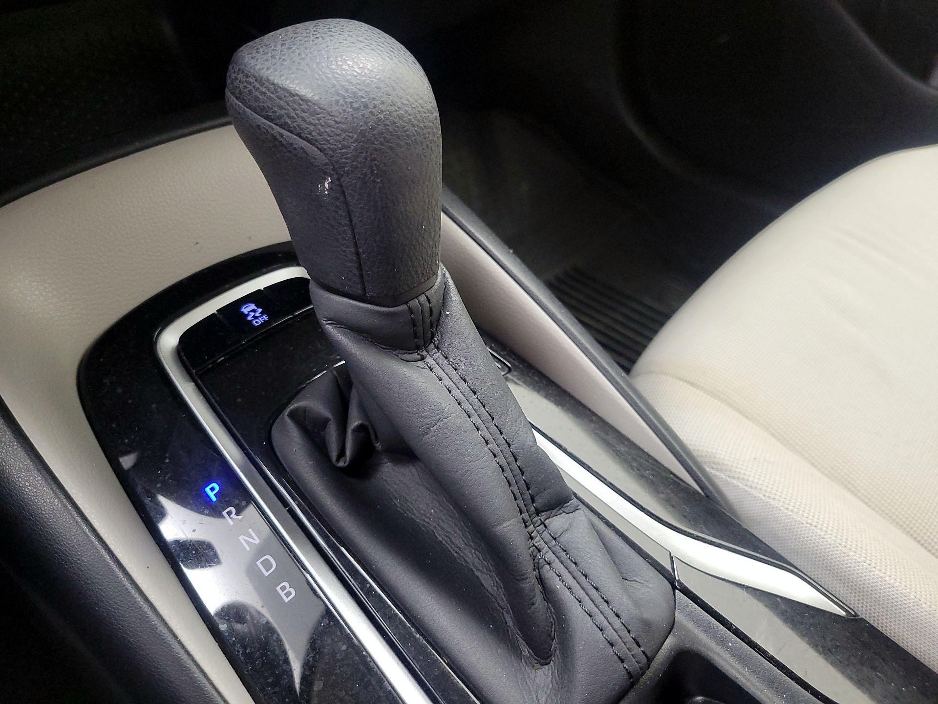 Thumbnail: 2020 Toyota Corolla - 17