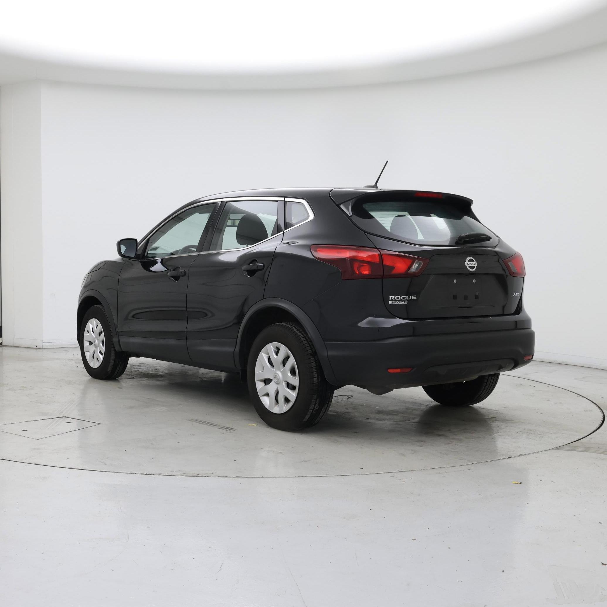 Thumbnail: 2019 Nissan Rogue Sport - 2