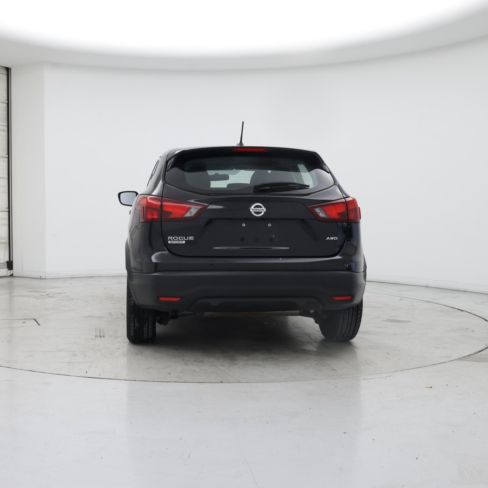 Thumbnail: 2019 Nissan Rogue Sport - 6