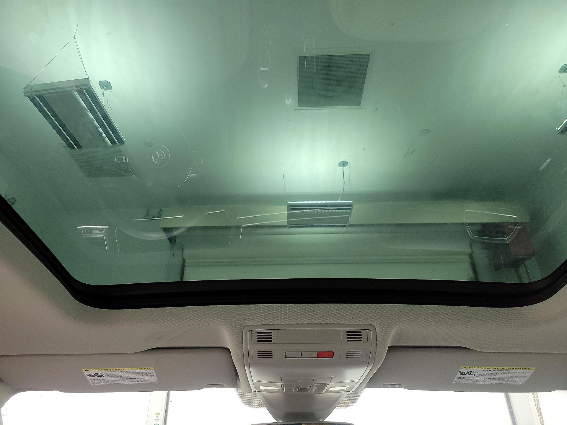 Thumbnail: 2019 Volkswagen Tiguan - 19