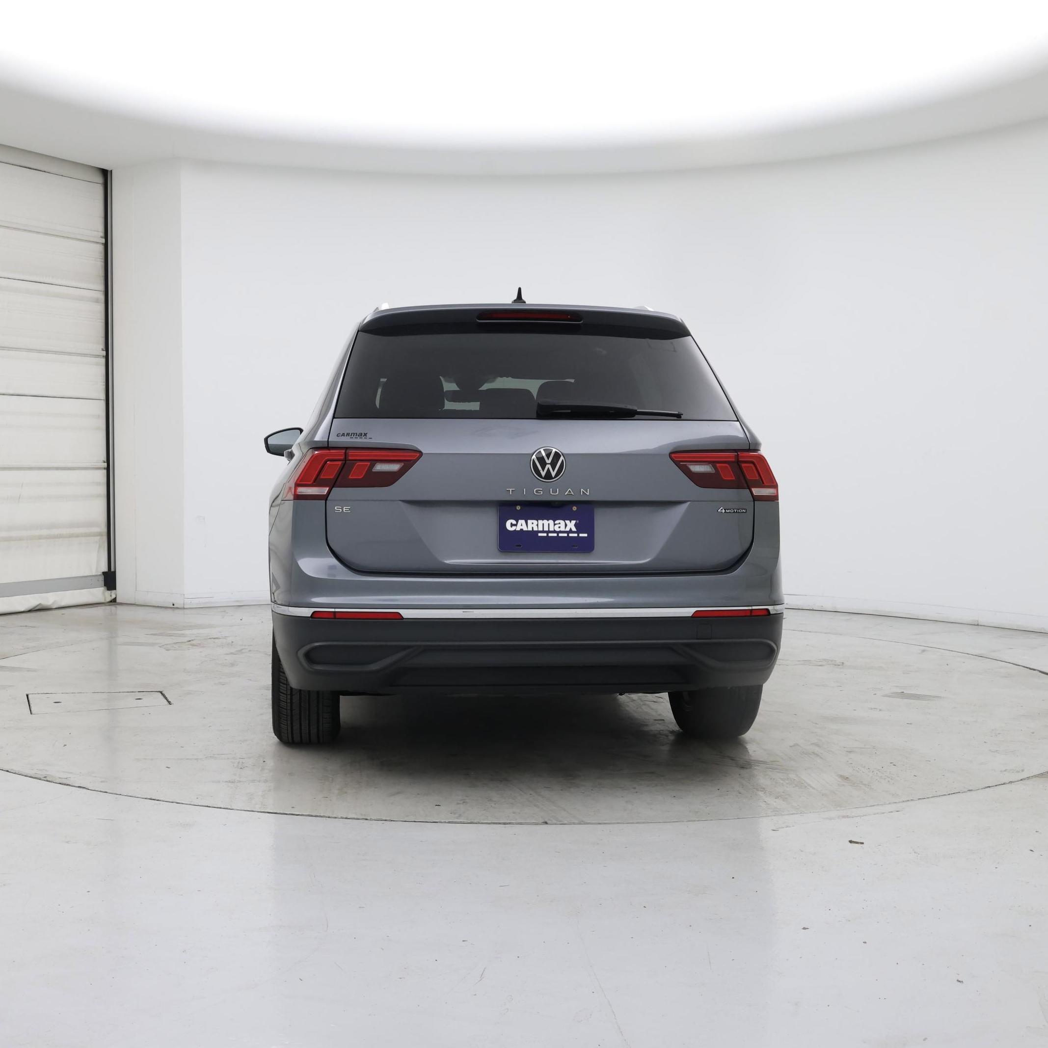 Thumbnail: 2022 Volkswagen Tiguan - 6