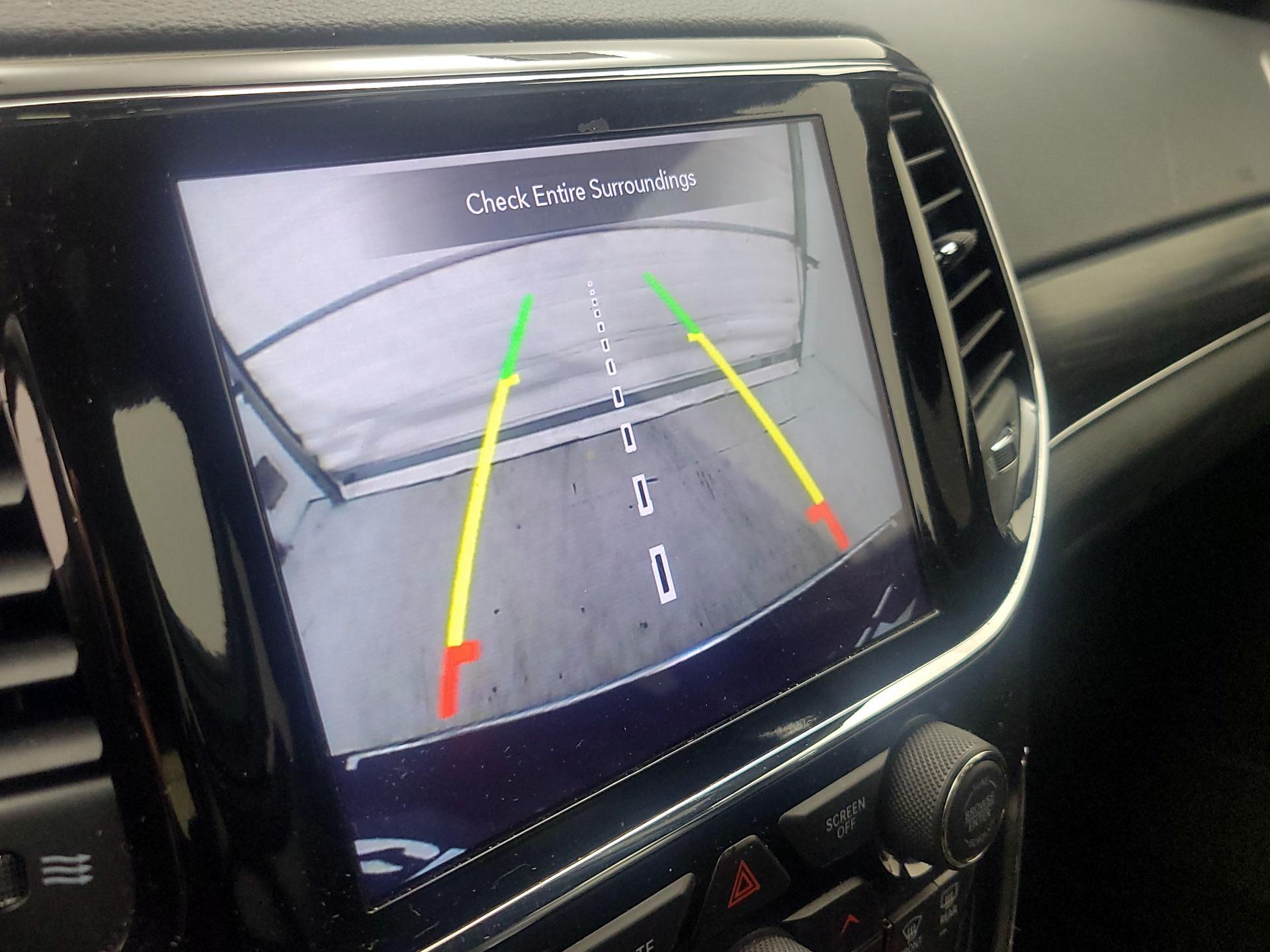 Thumbnail: 2021 Jeep Grand Cherokee - 15