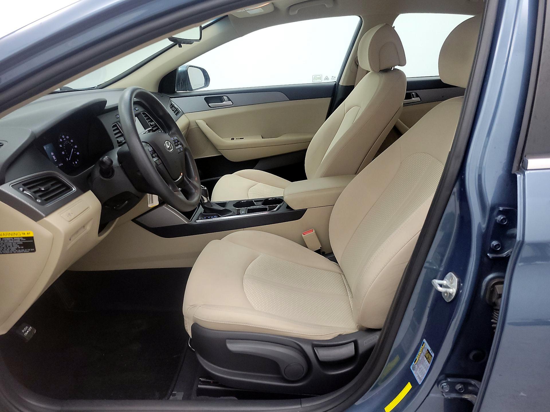 Thumbnail: 2017 Hyundai Sonata - 11