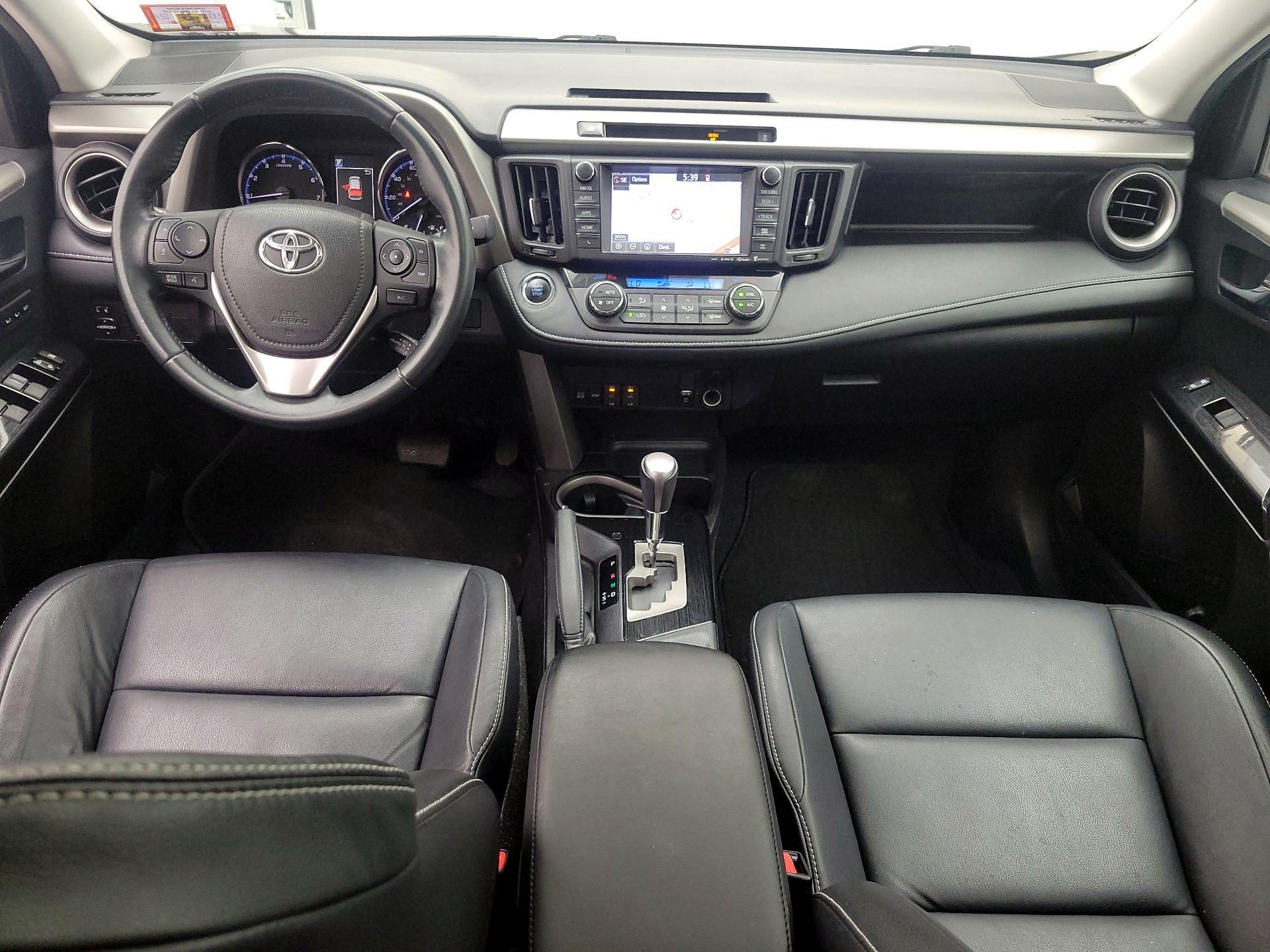 Thumbnail: 2016 Toyota RAV4 - 9