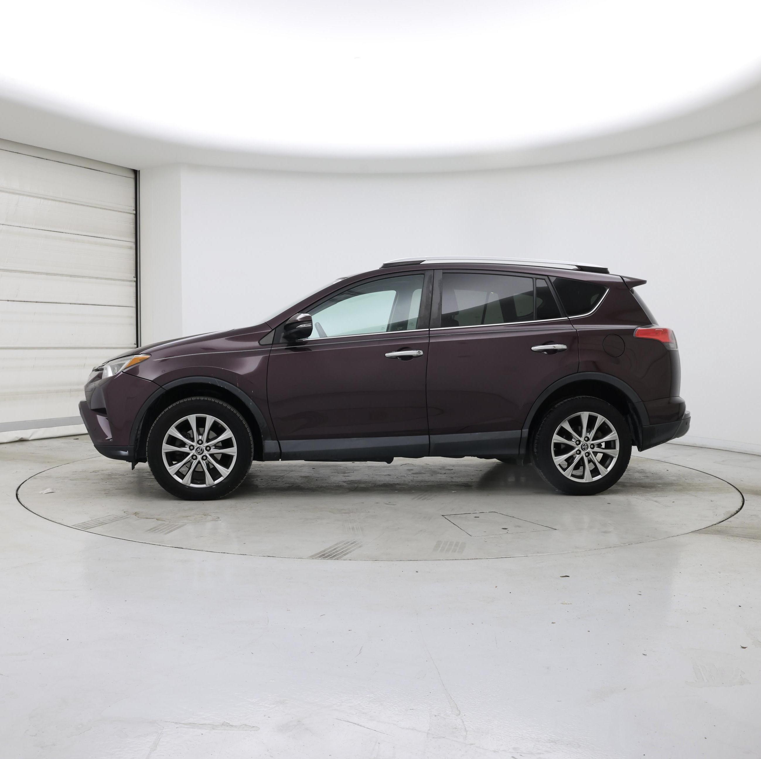 Thumbnail: 2016 Toyota RAV4 - 3
