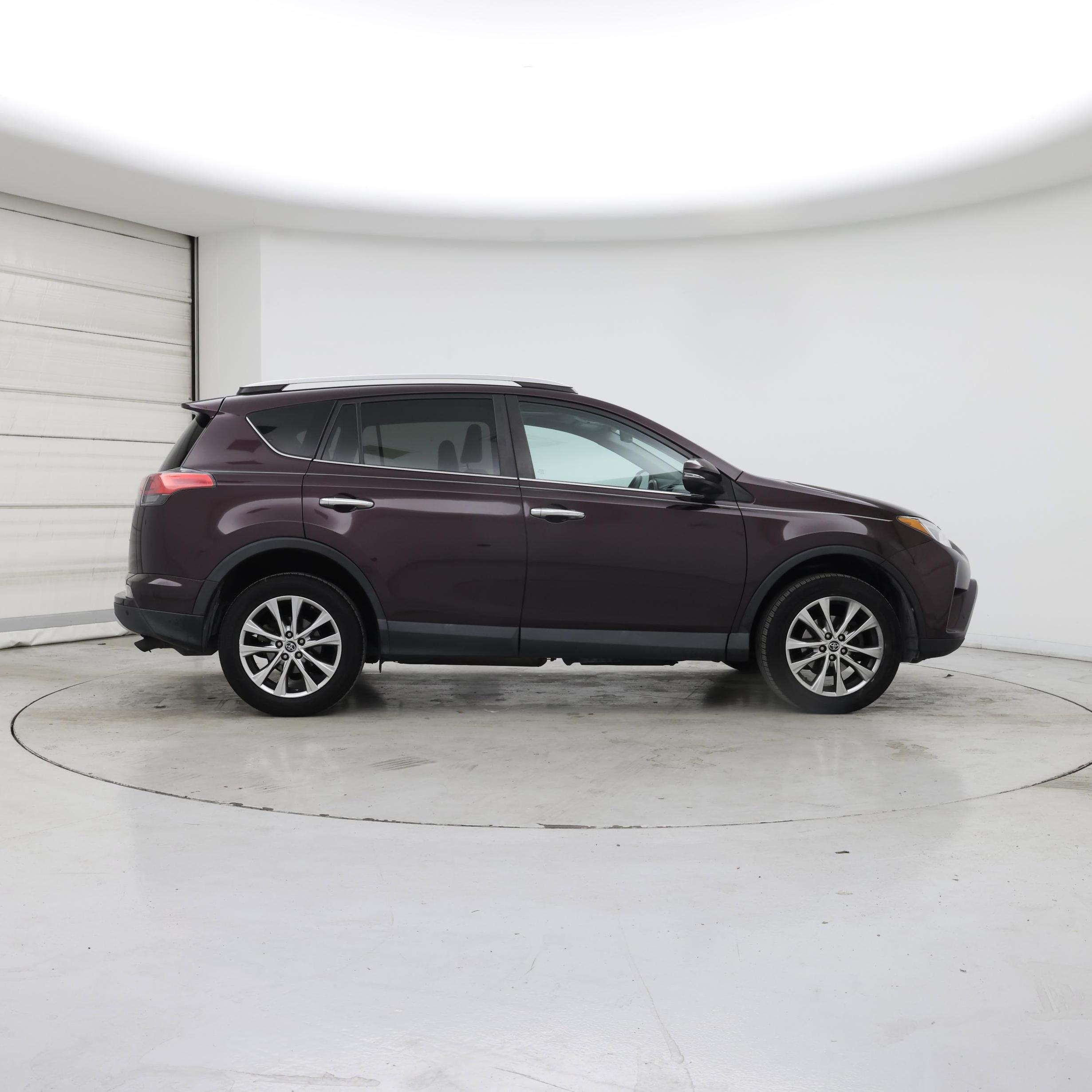 Thumbnail: 2016 Toyota RAV4 - 7