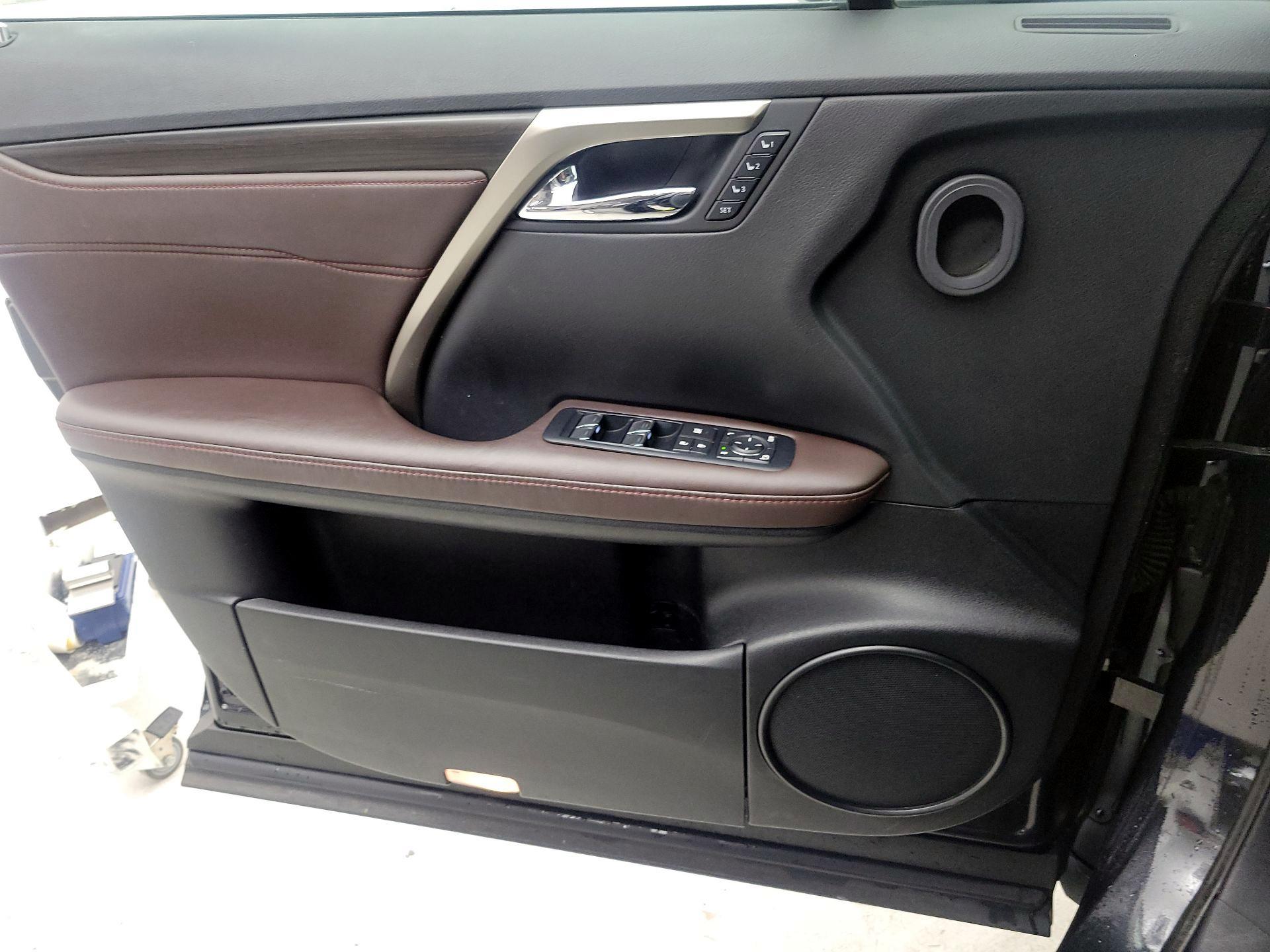 Thumbnail: 2017 Lexus RX - 12