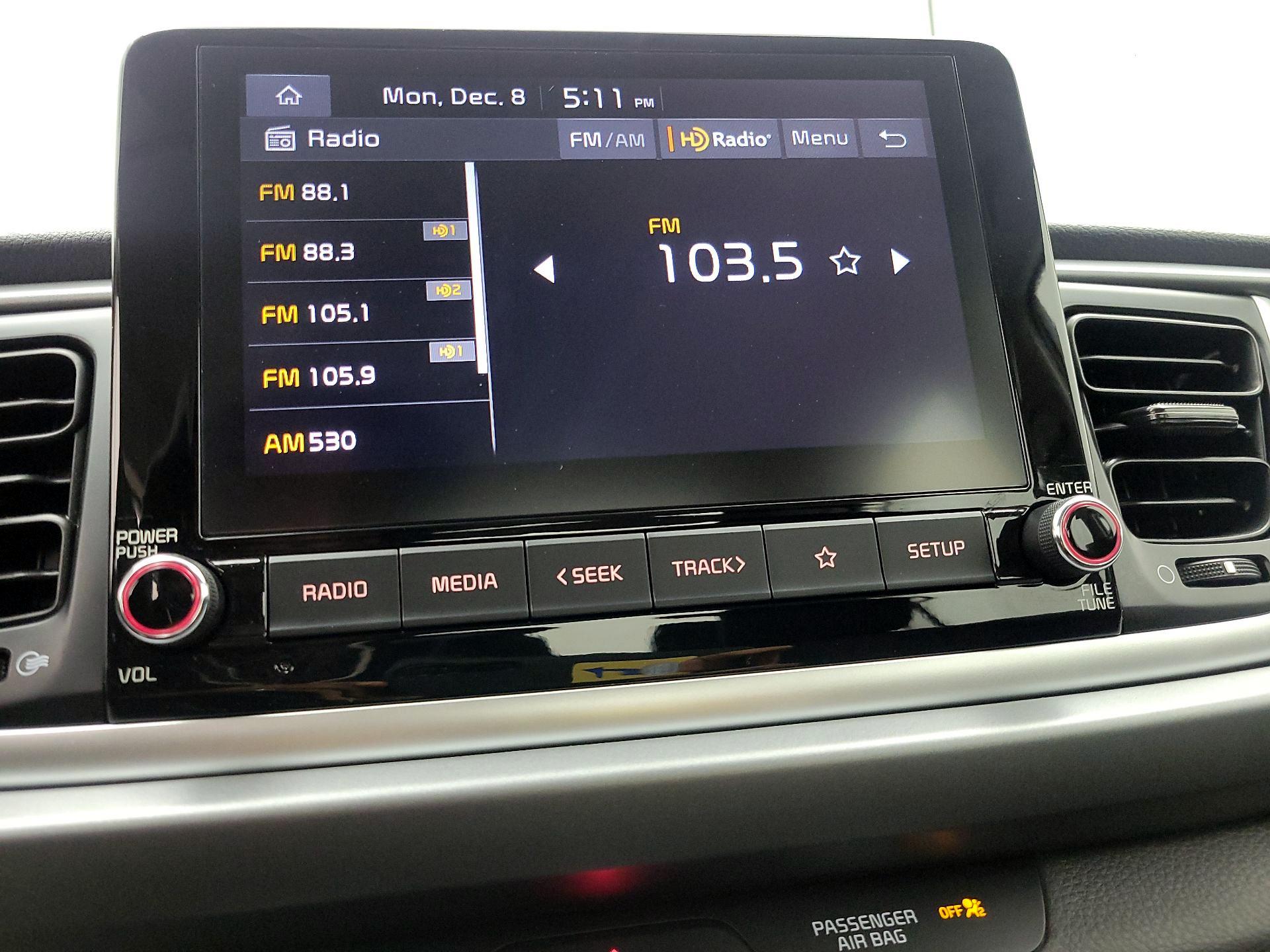 Thumbnail: 2022 Kia Rio - 15