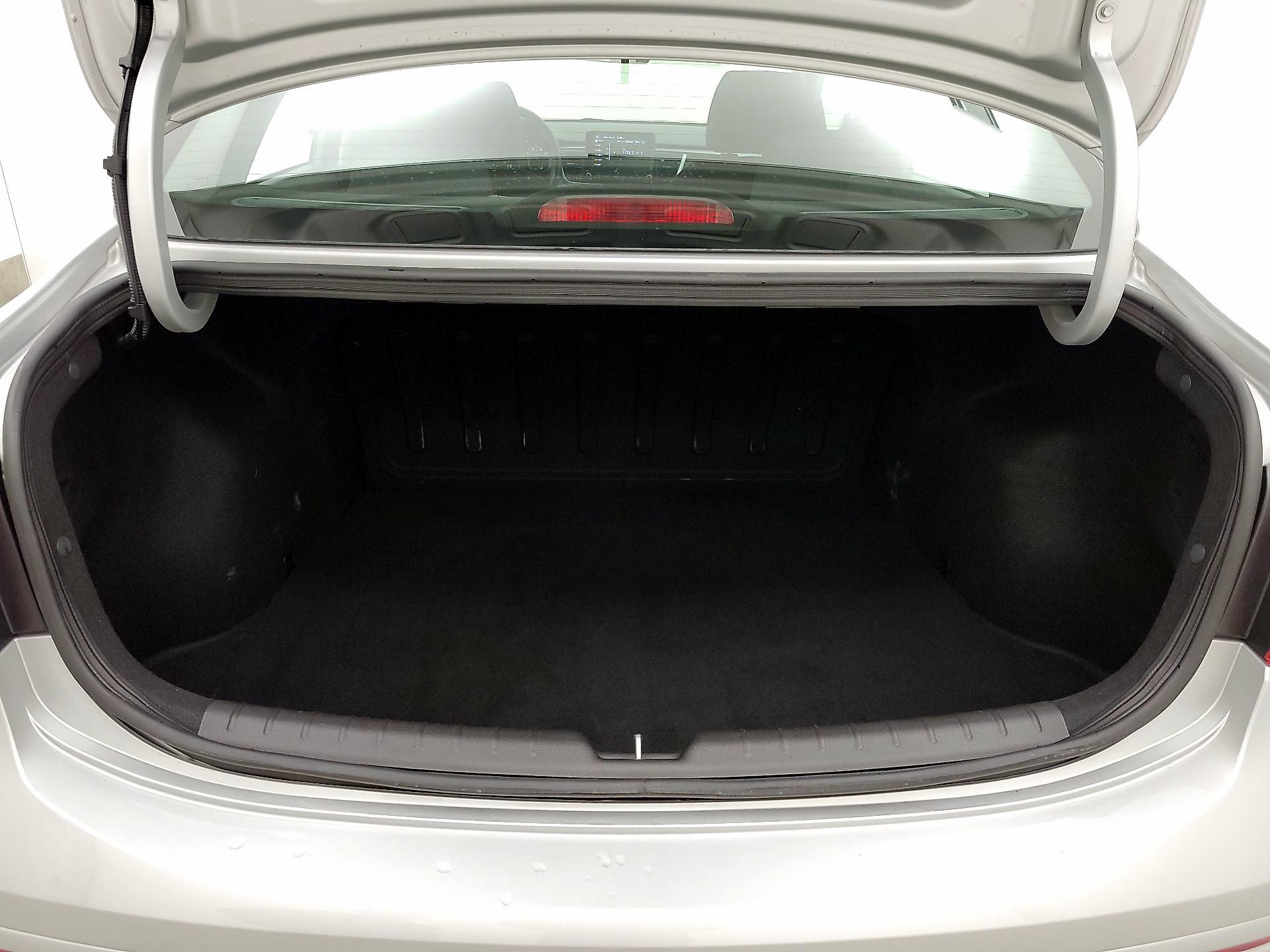 Thumbnail: 2022 Kia Rio - 20