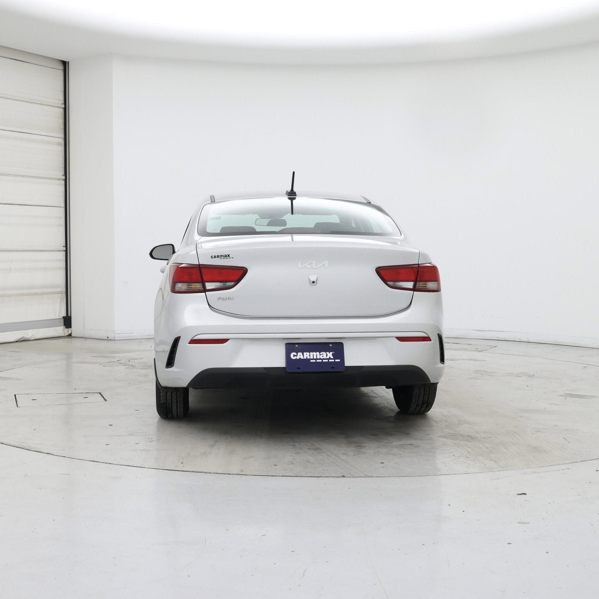 Thumbnail: 2022 Kia Rio - 6