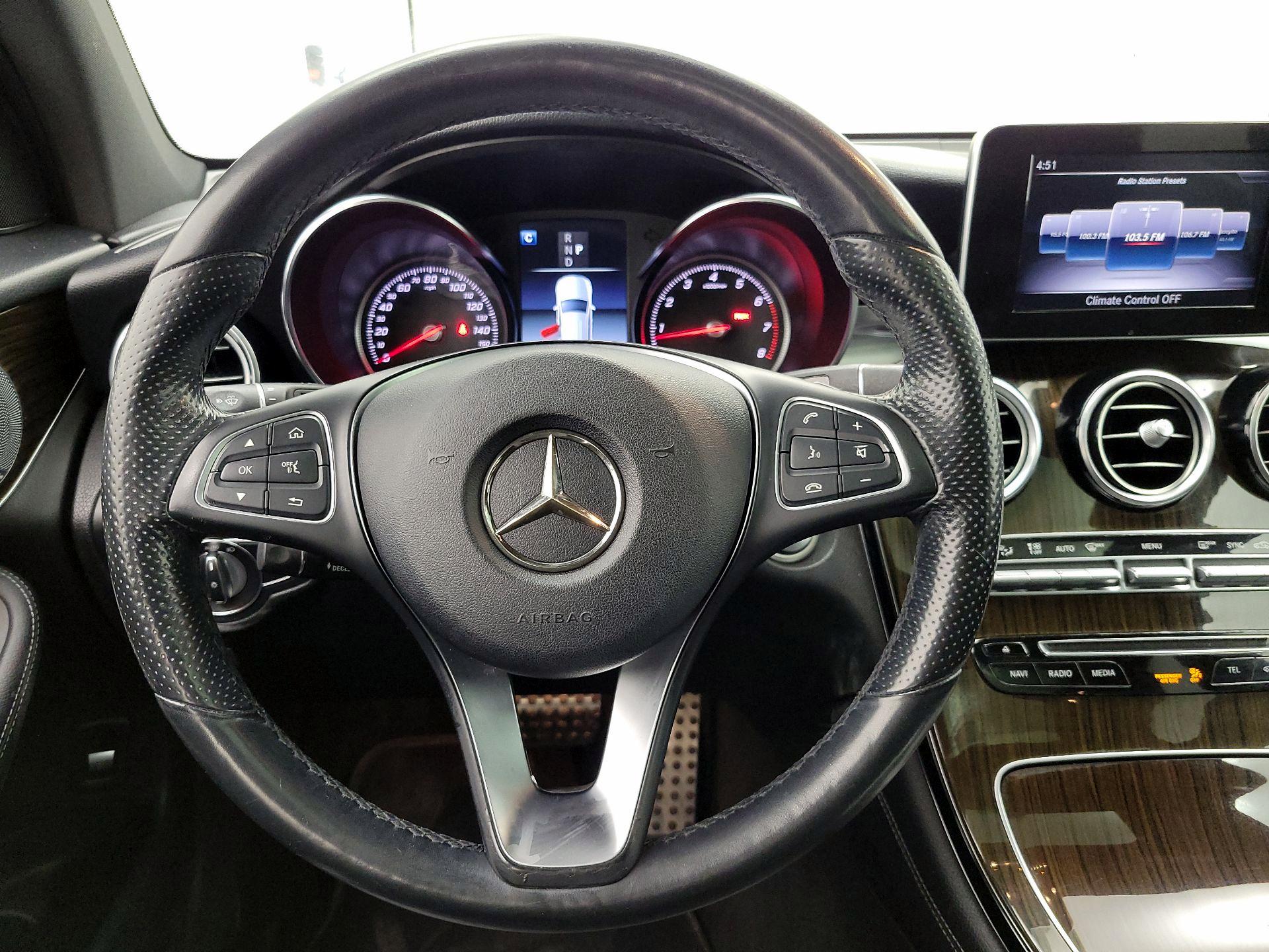 Thumbnail: 2018 Mercedes-Benz GLC - 10