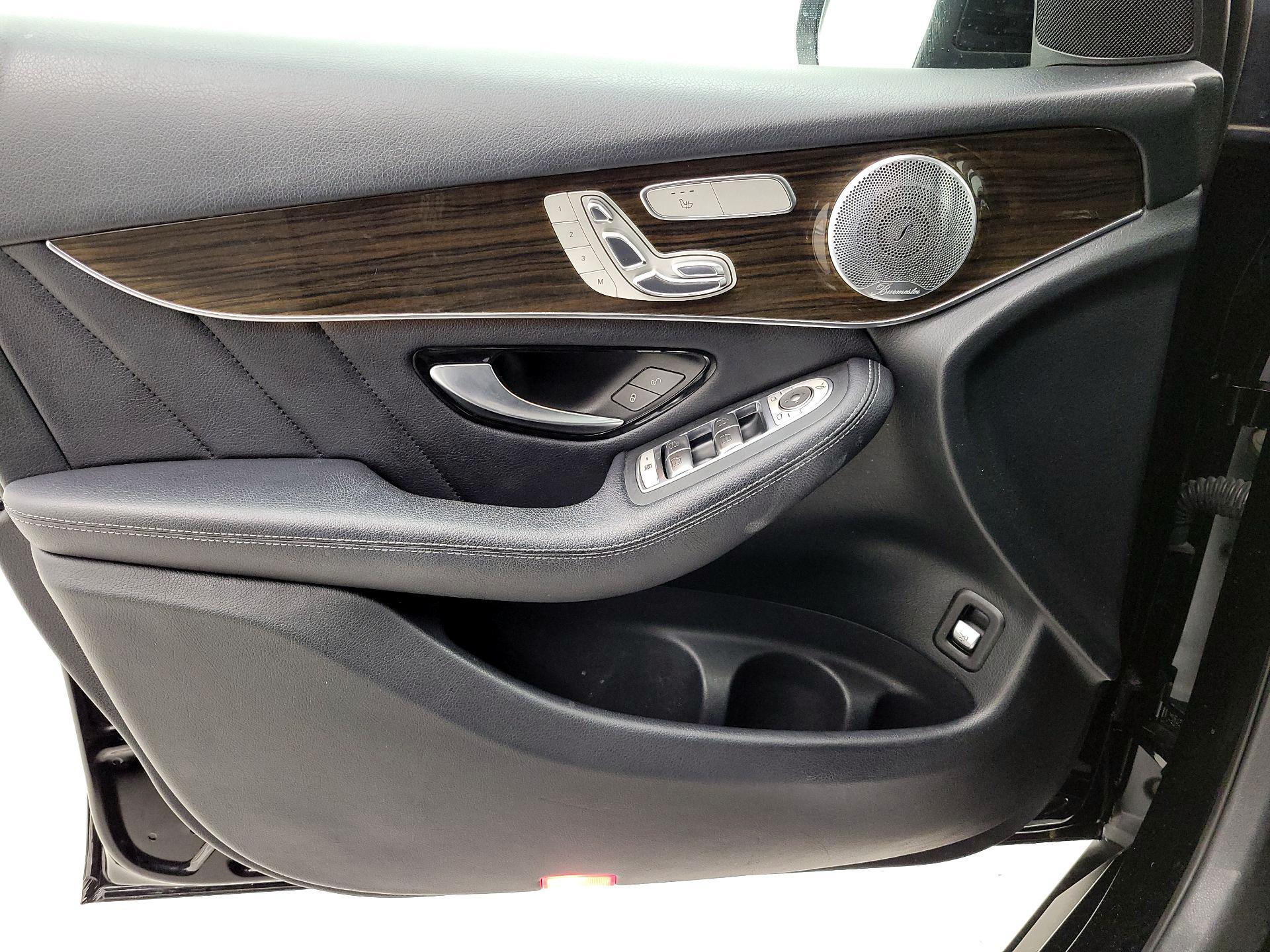 Thumbnail: 2018 Mercedes-Benz GLC - 12