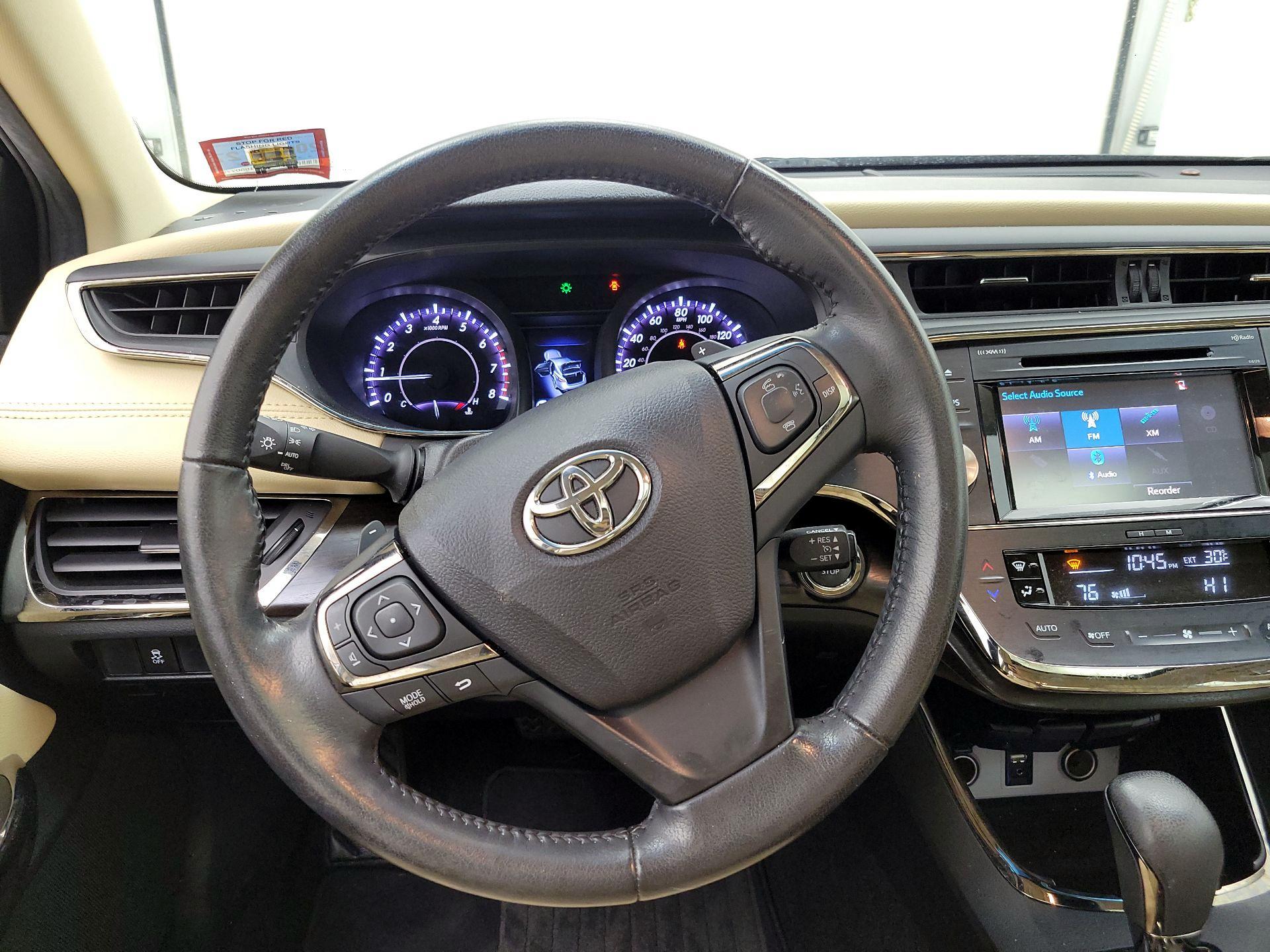 Thumbnail: 2016 Toyota Avalon - 10