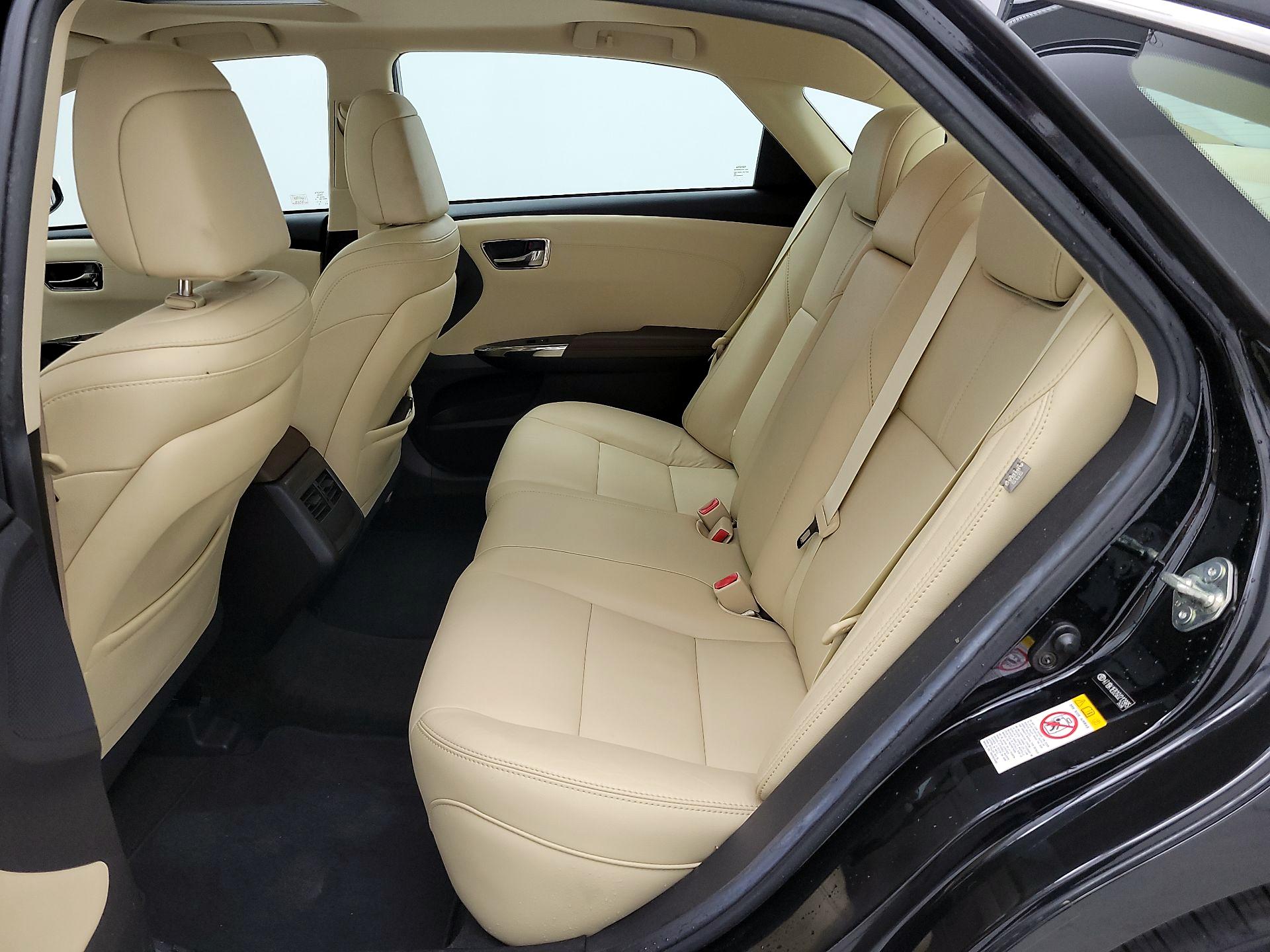 Thumbnail: 2016 Toyota Avalon - 19