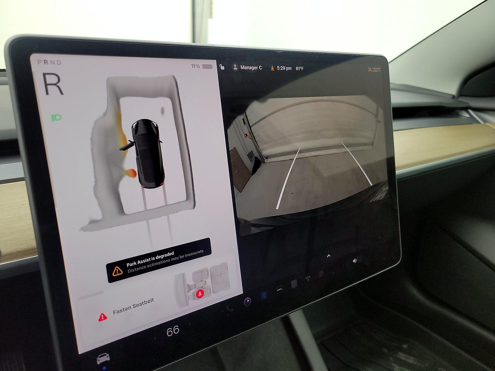 Thumbnail: 2022 Tesla Model 3 - 14