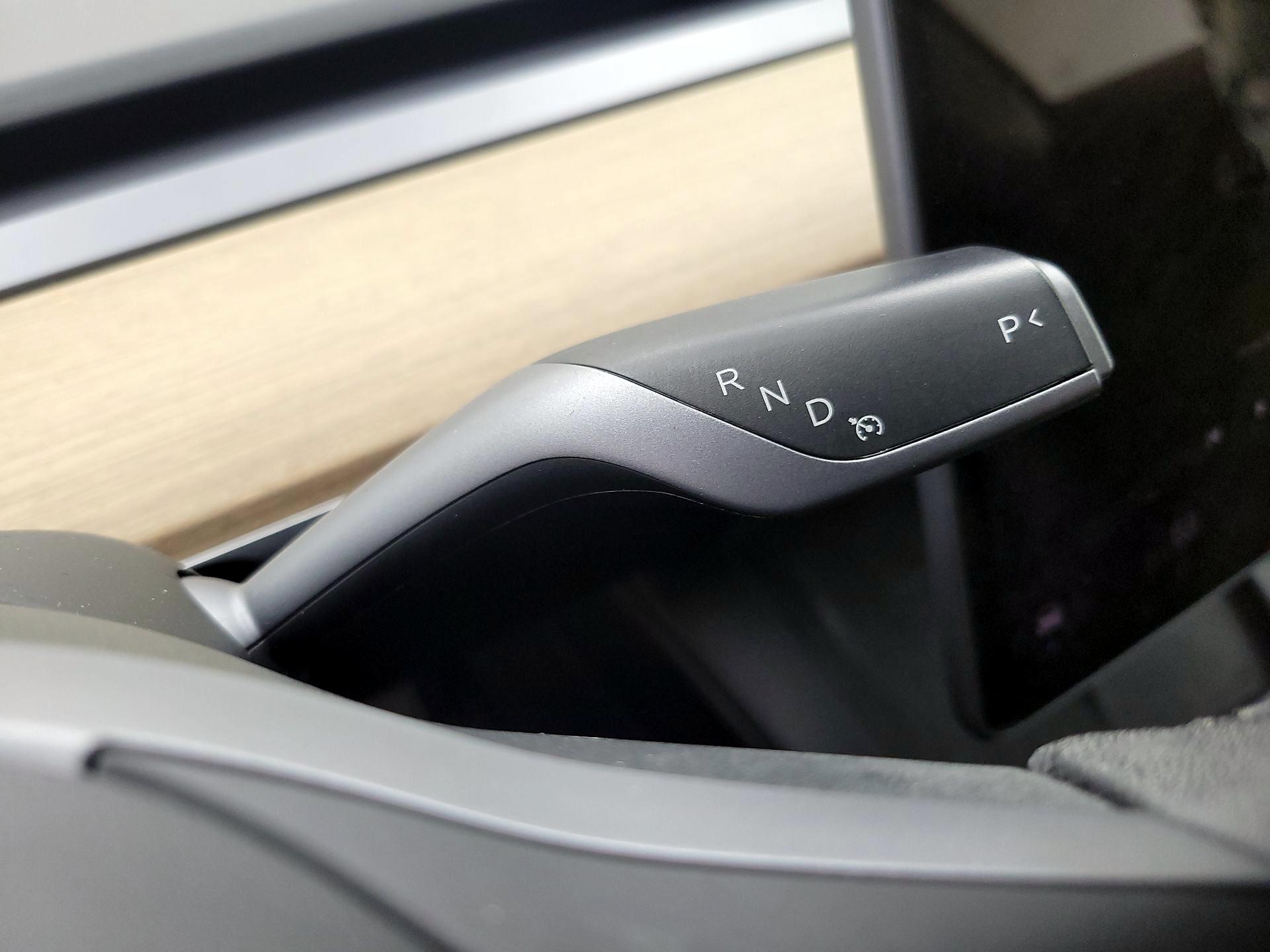 Thumbnail: 2022 Tesla Model 3 - 17