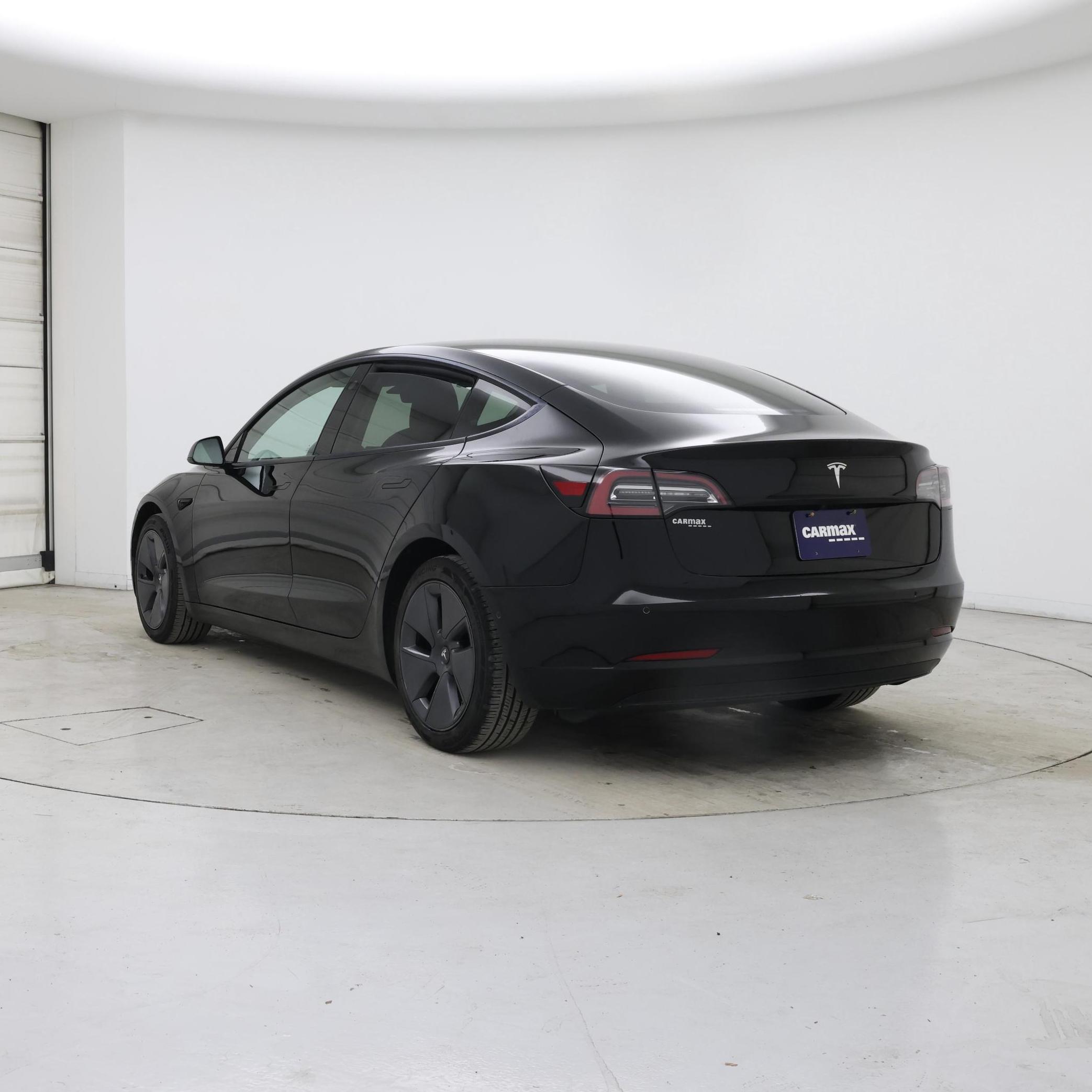 Thumbnail: 2022 Tesla Model 3 - 2