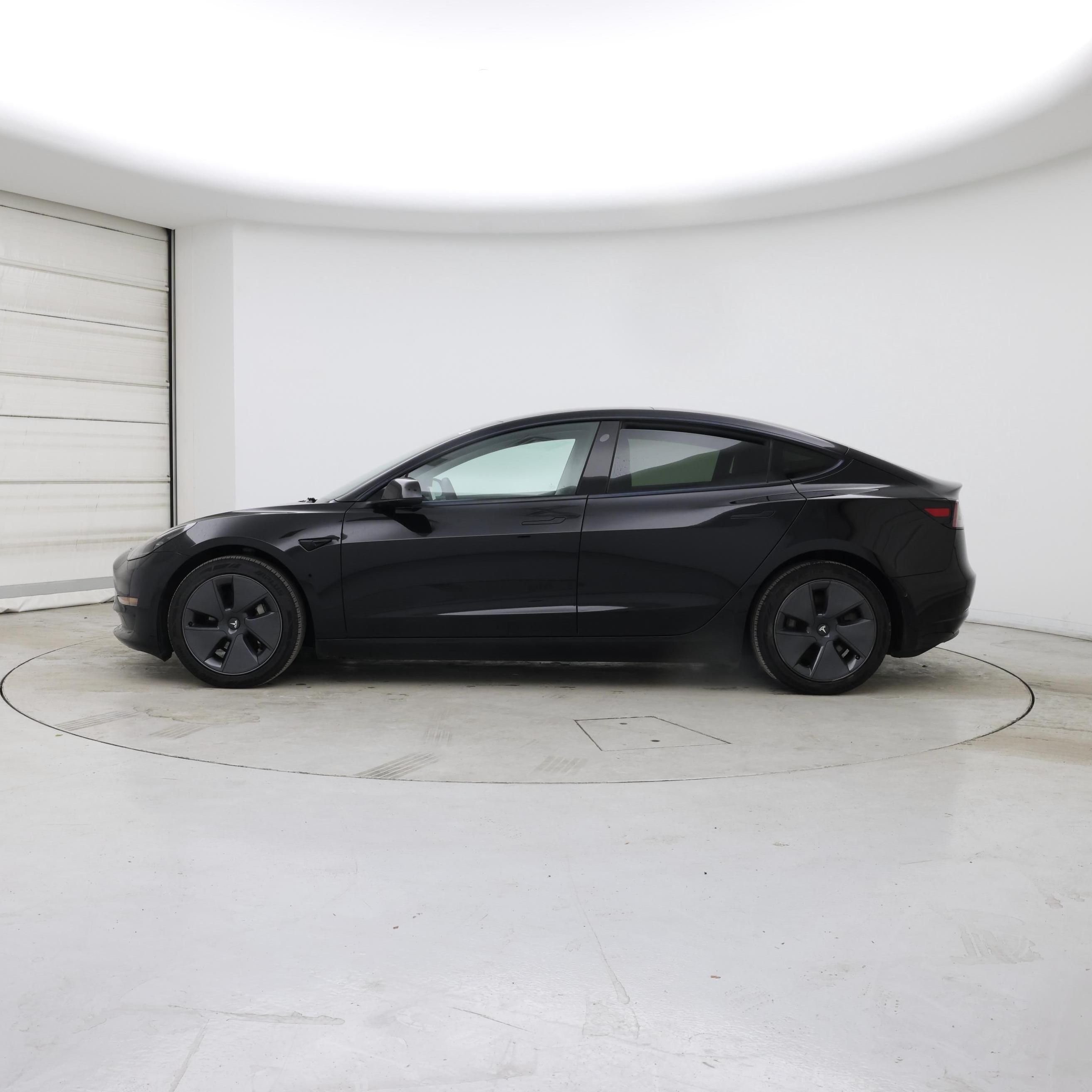 Thumbnail: 2022 Tesla Model 3 - 3