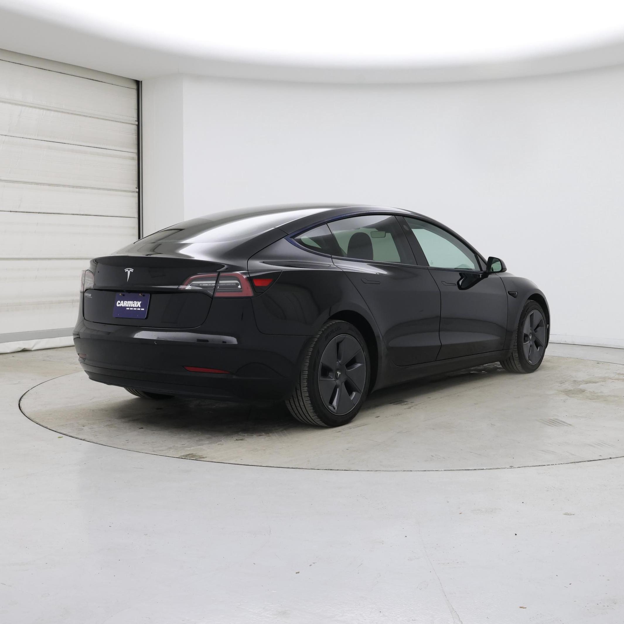 Thumbnail: 2022 Tesla Model 3 - 8