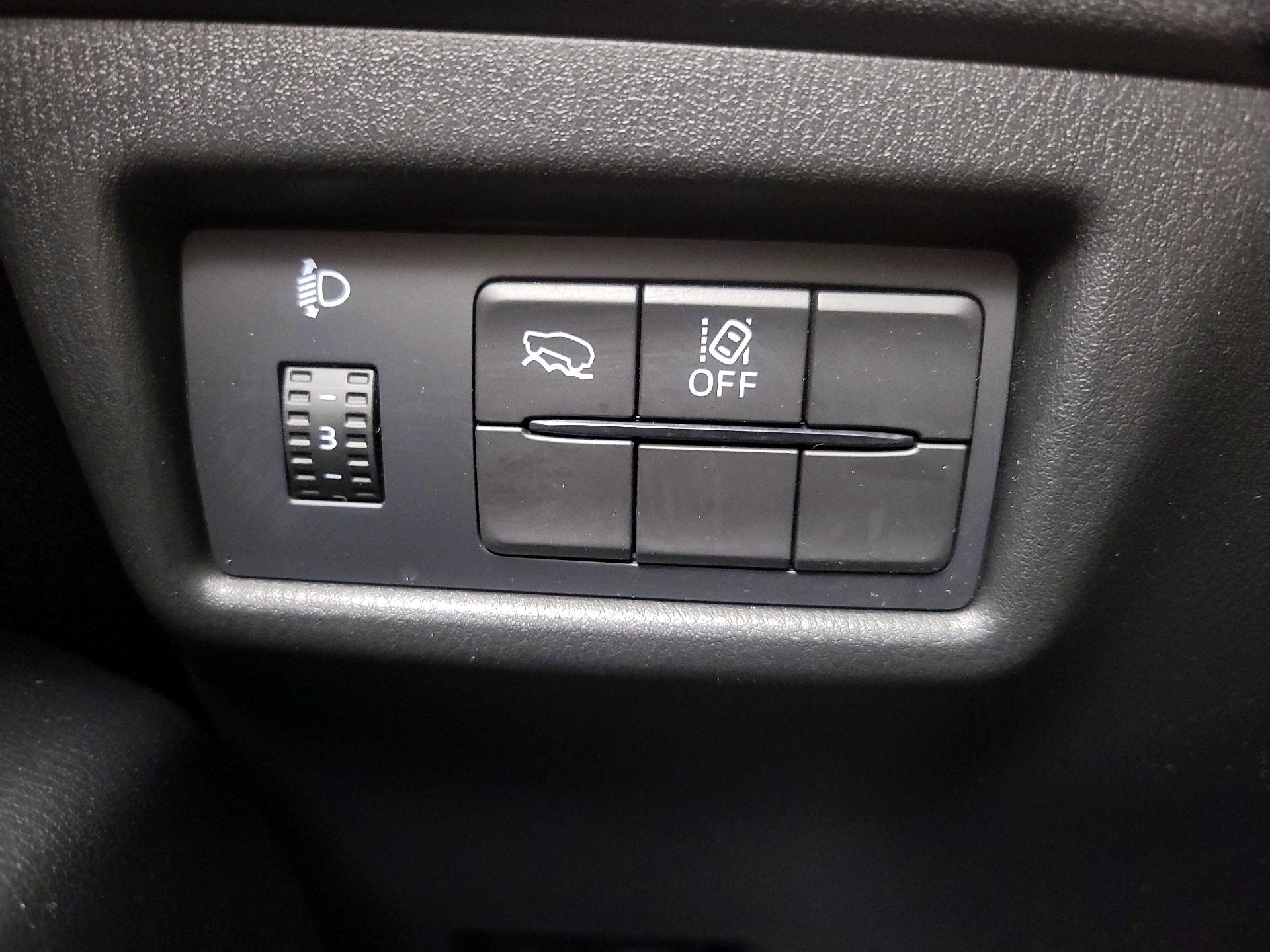 Thumbnail: 2023 Mazda CX-5 - 13