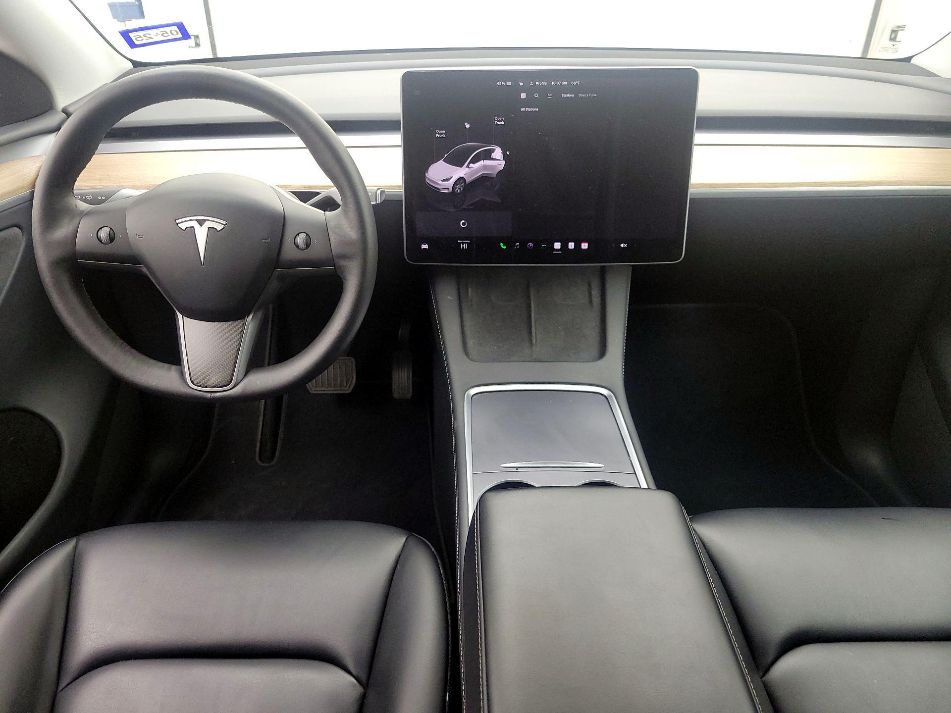 Thumbnail: 2023 Tesla Model Y - 9