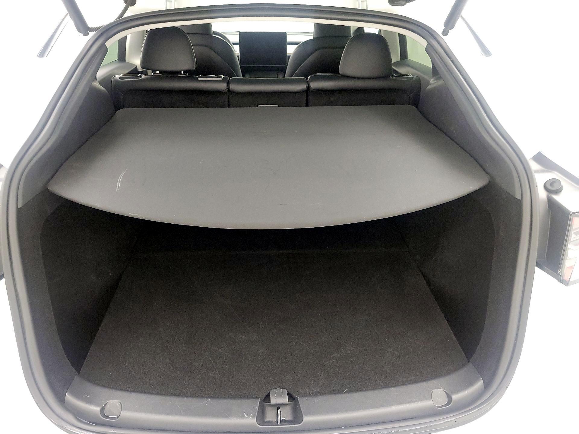 Thumbnail: 2023 Tesla Model Y - 18