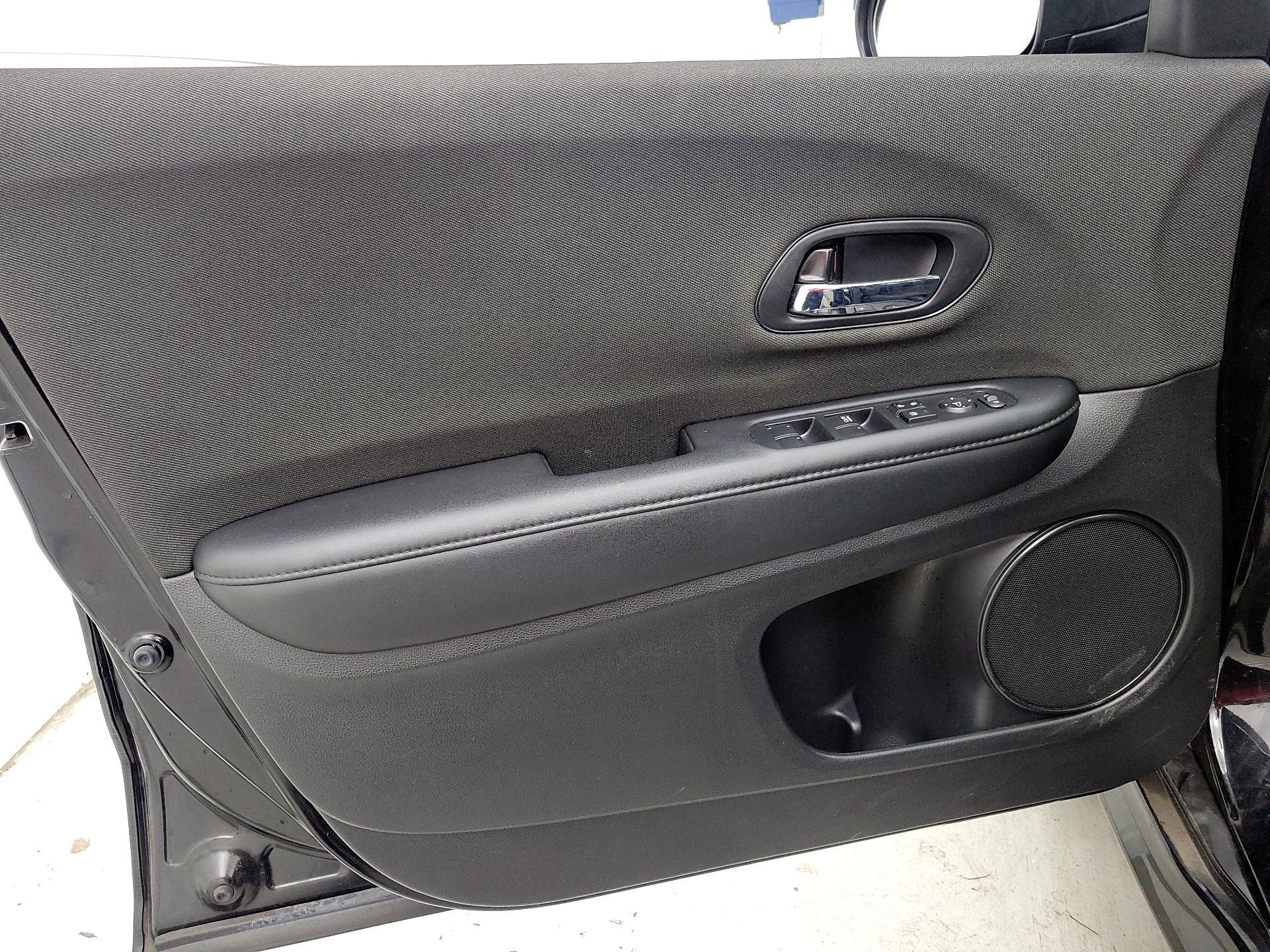 Thumbnail: 2022 Honda HR-V - 12