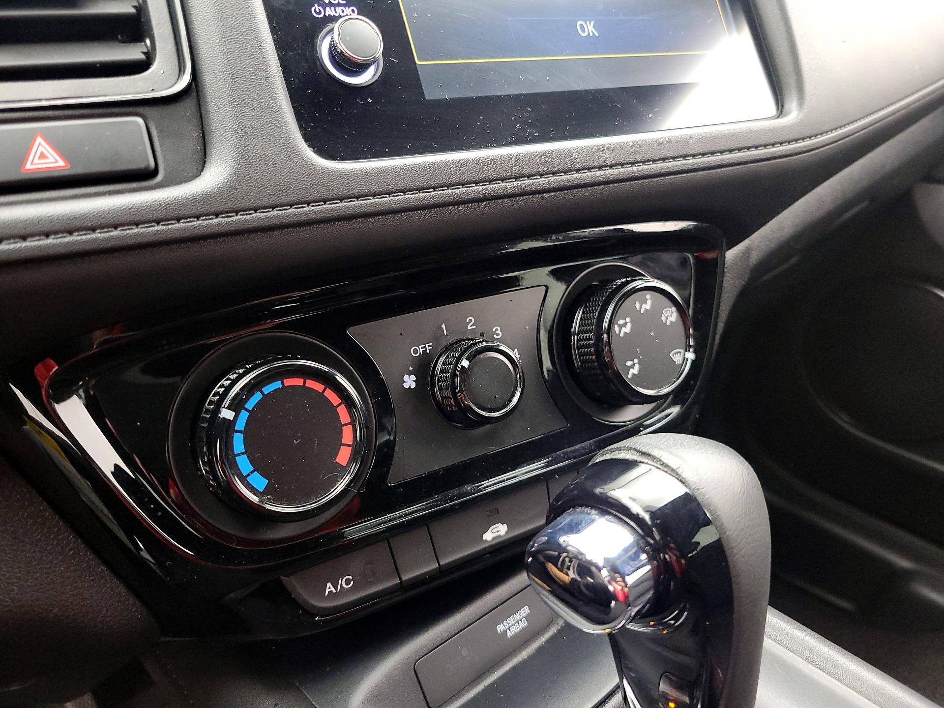 Thumbnail: 2022 Honda HR-V - 16