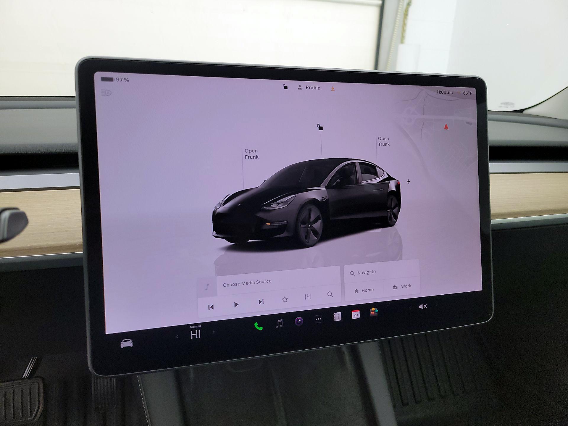 Thumbnail: 2023 Tesla Model 3 - 14