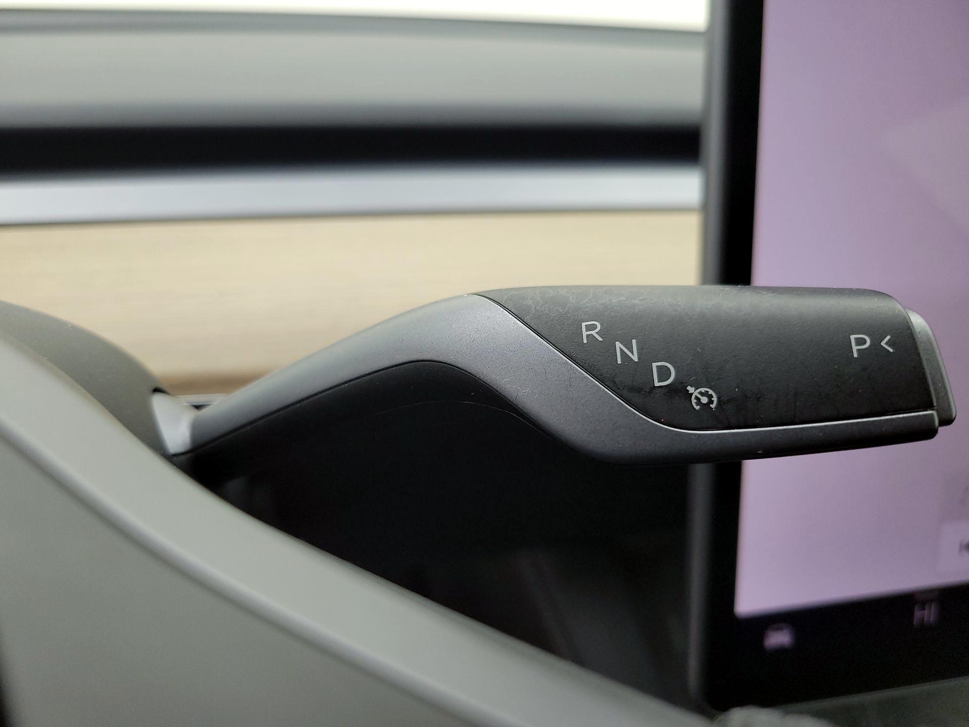 Thumbnail: 2023 Tesla Model 3 - 16