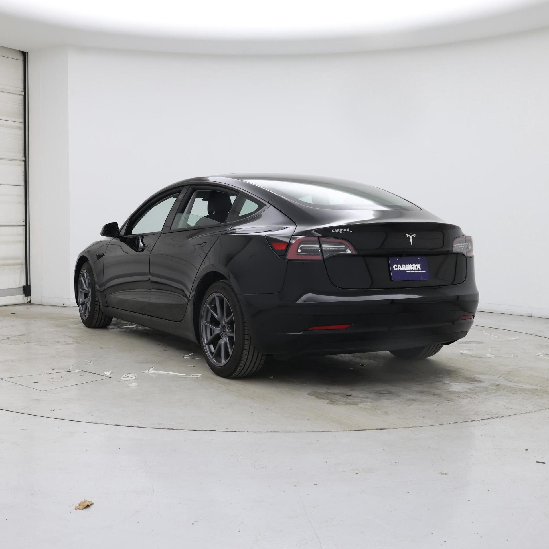 Thumbnail: 2023 Tesla Model 3 - 2