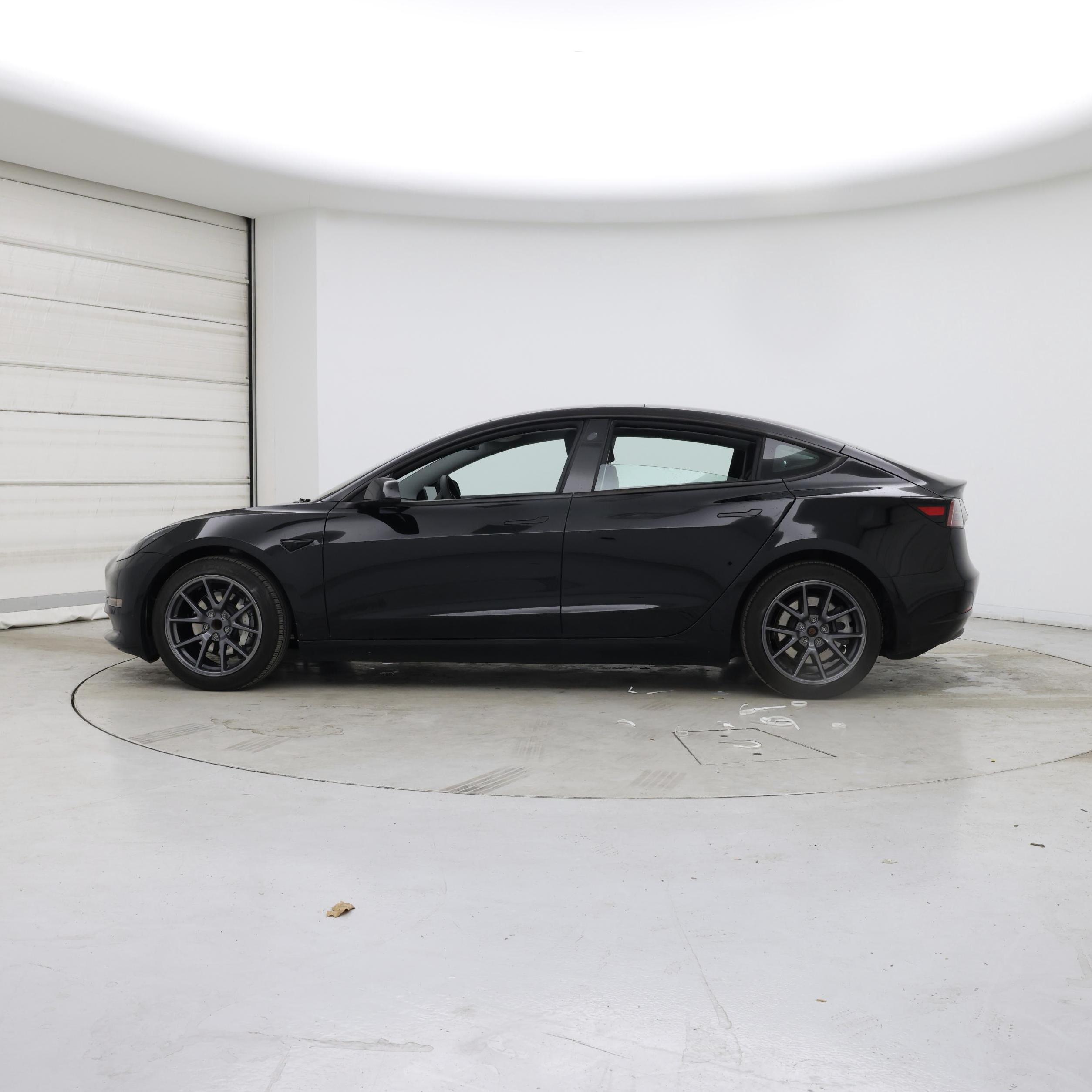 Thumbnail: 2023 Tesla Model 3 - 3